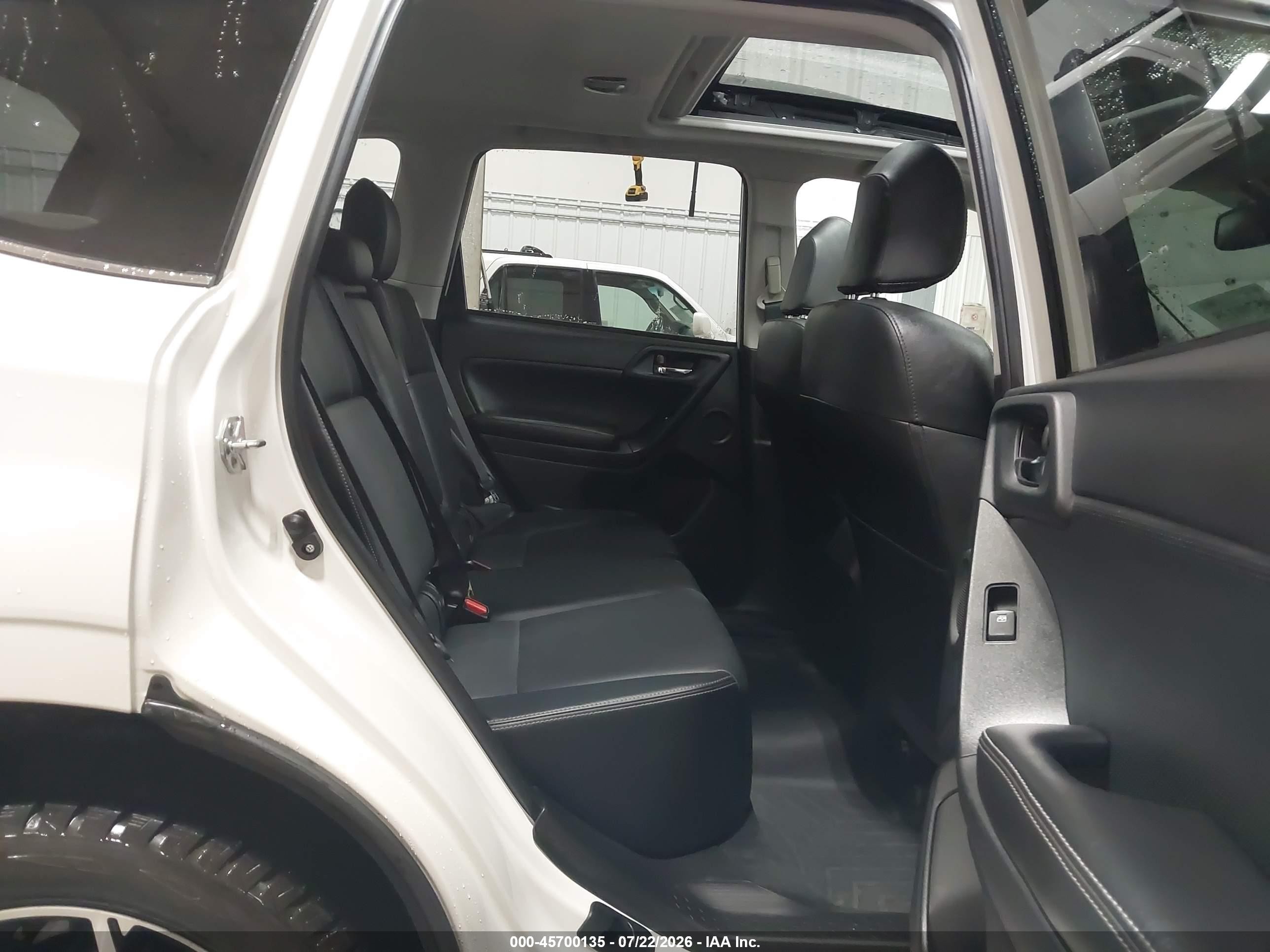2014 Subaru Forester 2.0xt Touring White vin: JF2SJGMC5EH449333