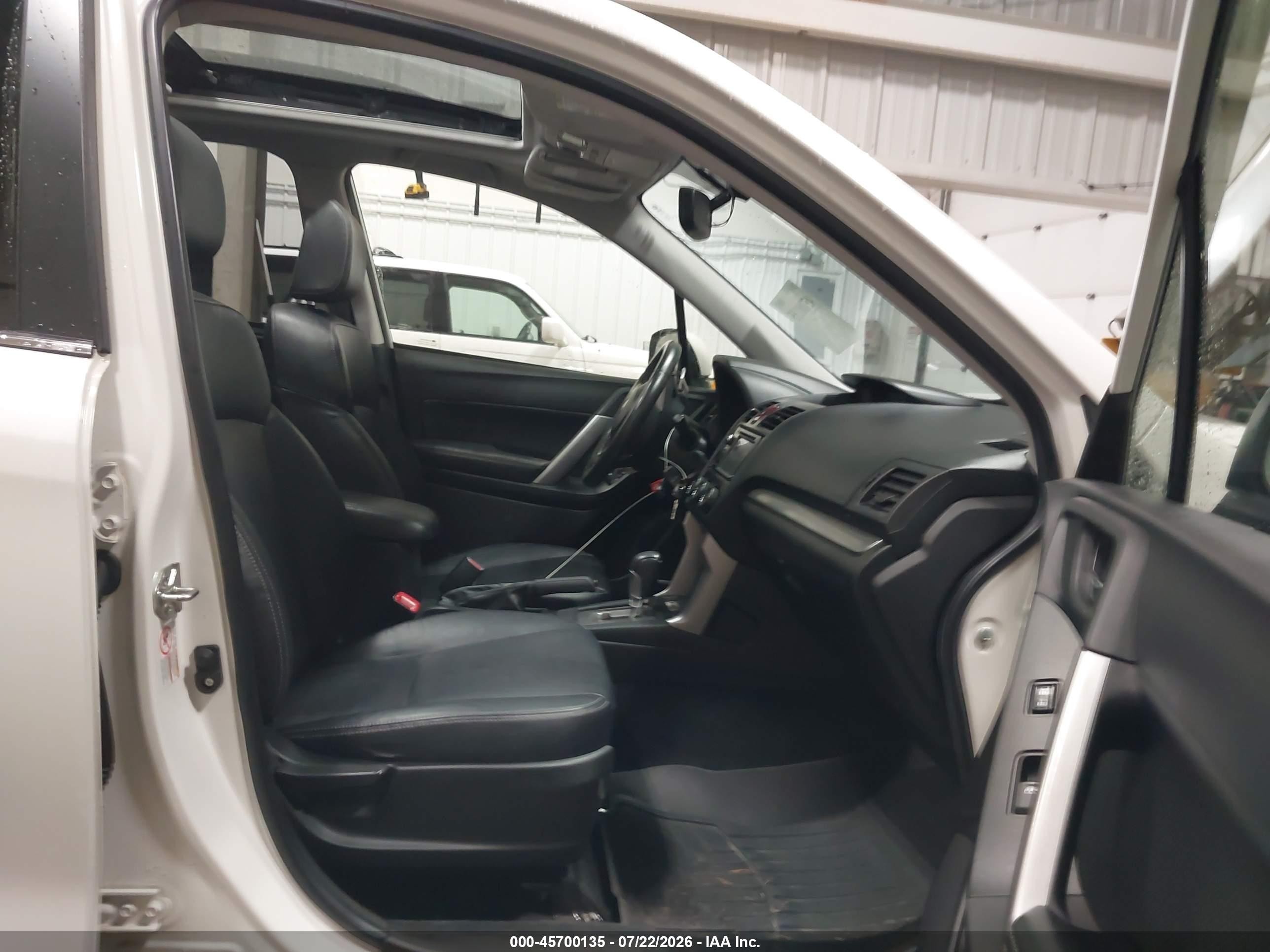 2014 Subaru Forester 2.0xt Touring White vin: JF2SJGMC5EH449333