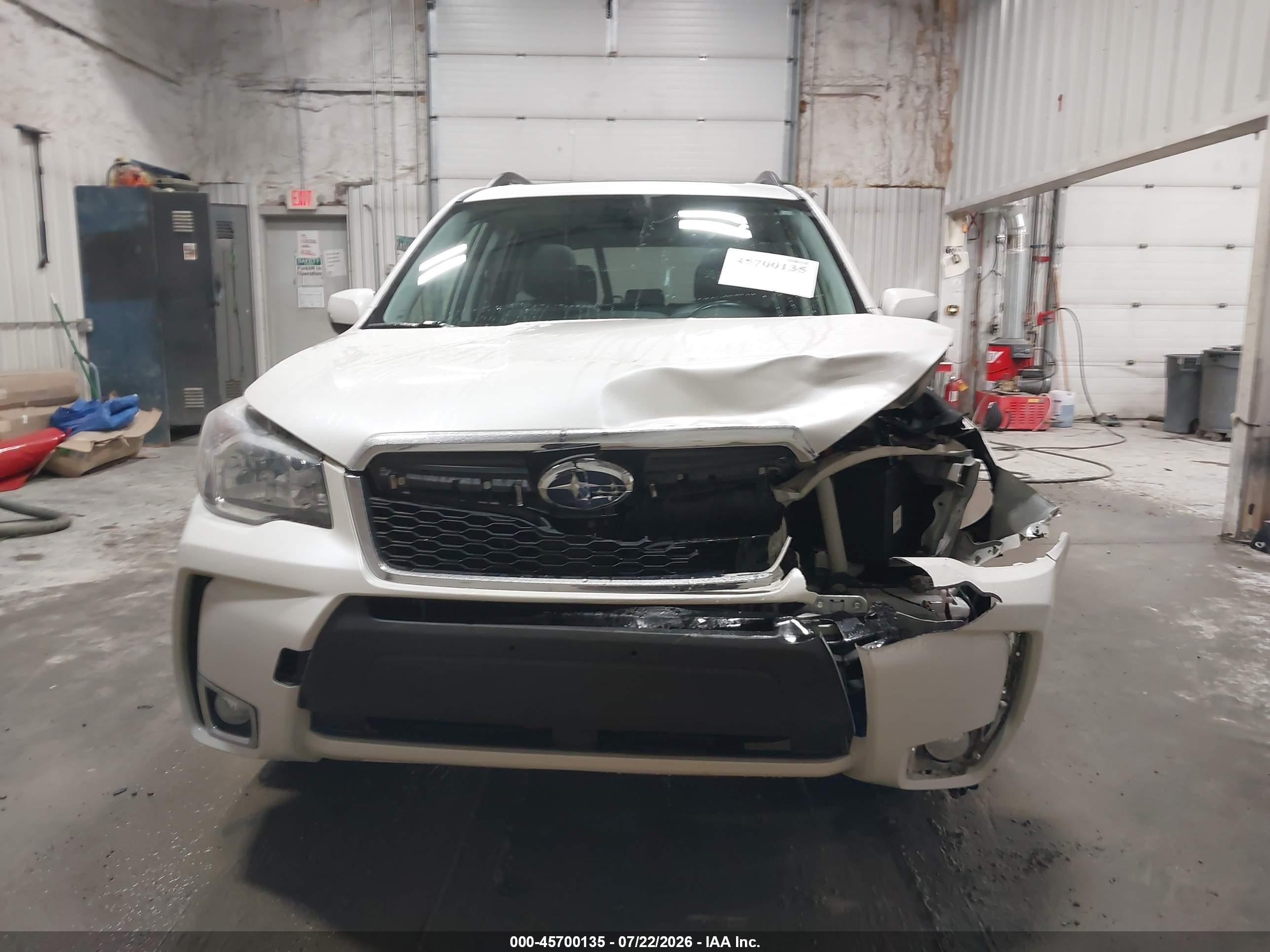 2014 Subaru Forester 2.0xt Touring White vin: JF2SJGMC5EH449333