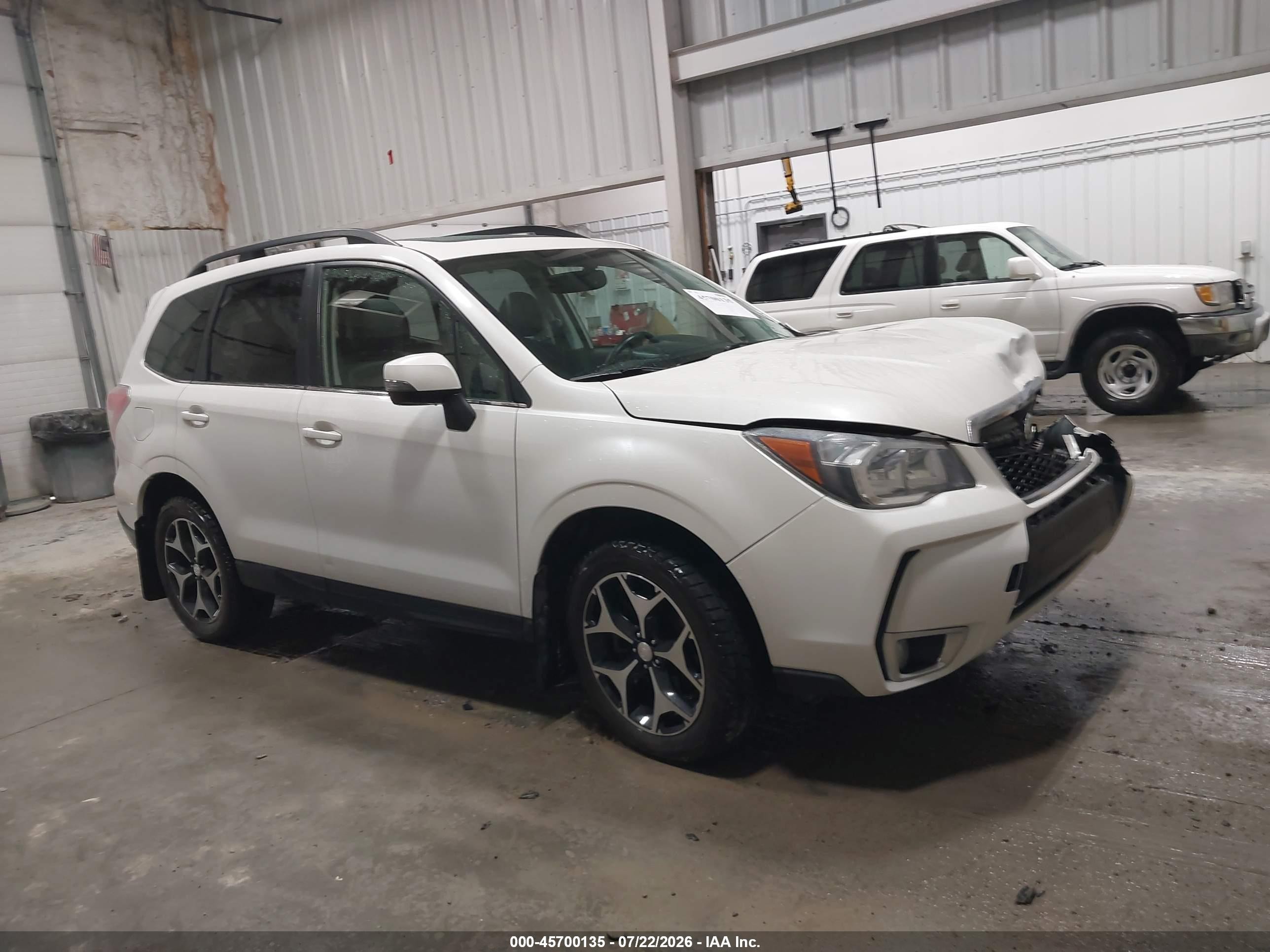 2014 Subaru Forester 2.0xt Touring White vin: JF2SJGMC5EH449333