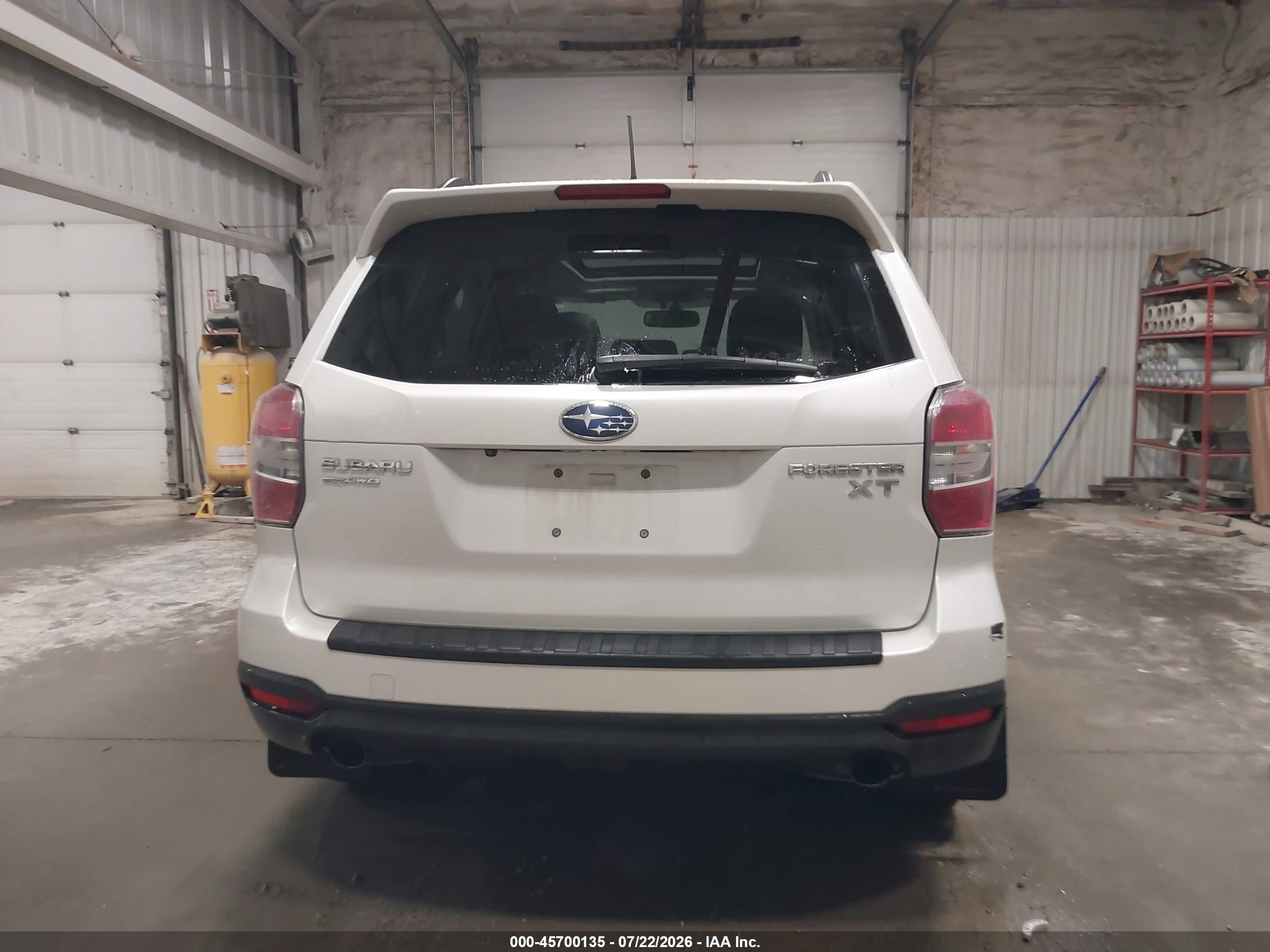 2014 Subaru Forester 2.0xt Touring White vin: JF2SJGMC5EH449333