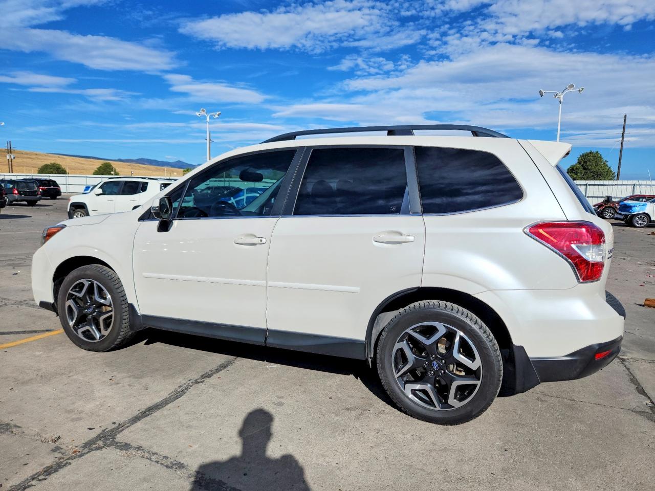2014 Subaru Forester 2.0xt Touring White vin: JF2SJGMC5EH479187