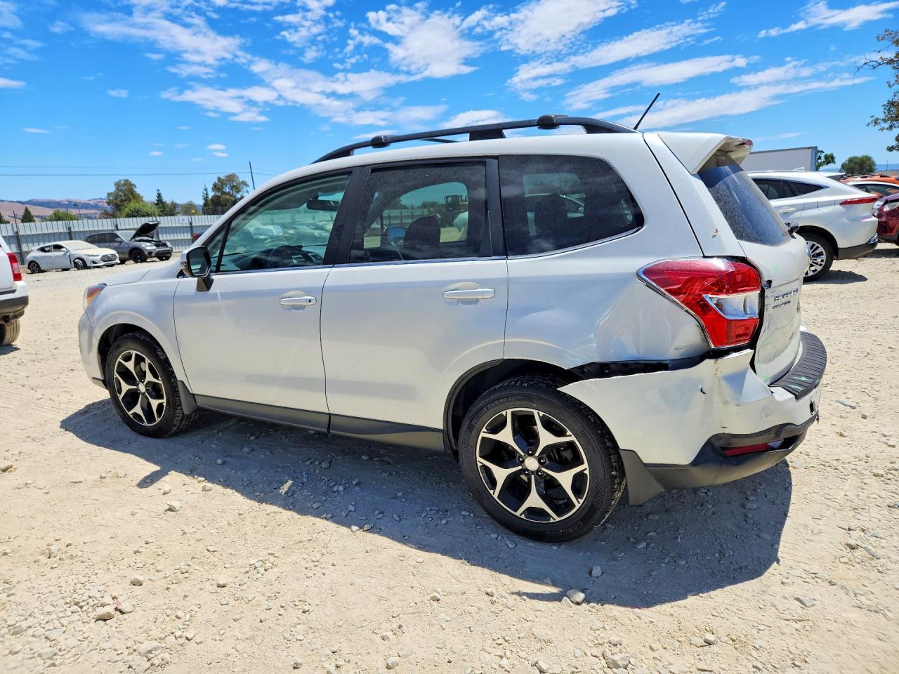 2014 Subaru Forester 2.0xt Touring Белый vin: JF2SJGMC6EH535279