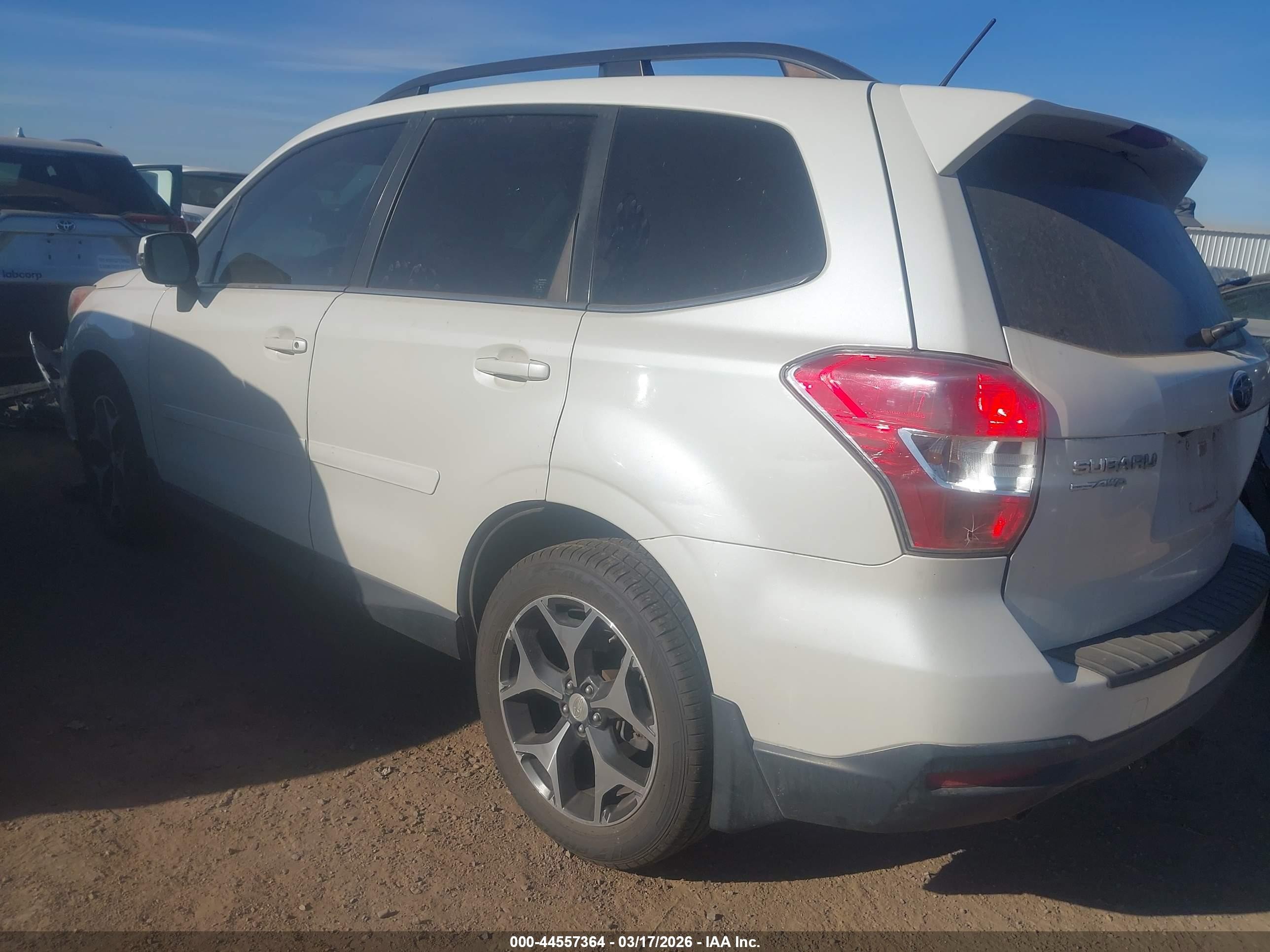 2014 Subaru Forester 2.0xt Touring White vin: JF2SJGMC9EH430154
