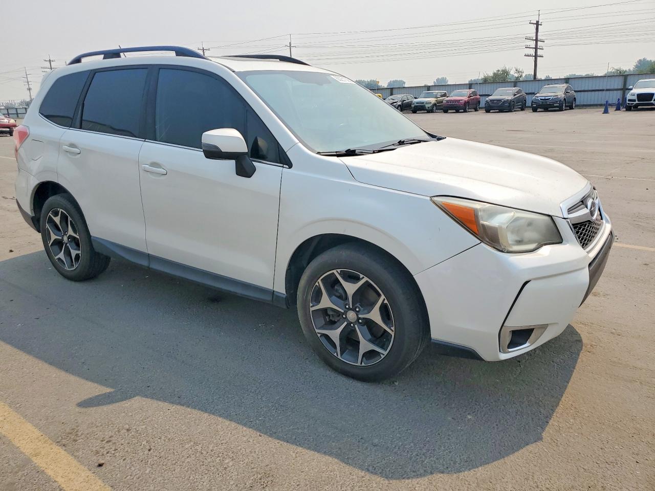 2014 Subaru Forester 2.0xt Touring White vin: JF2SJGMCXEH479802