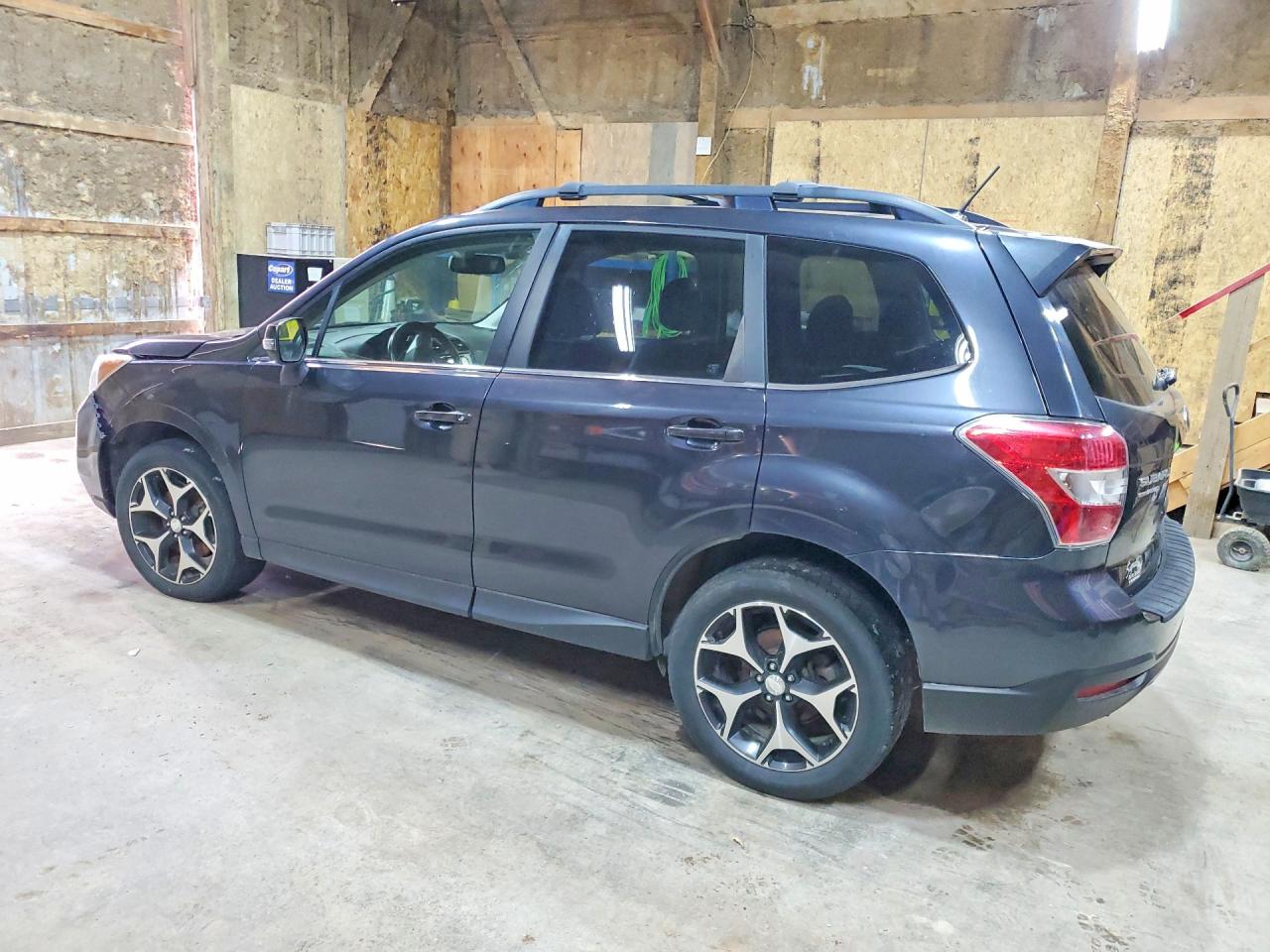 2014 Subaru Forester Черный vin: JF2SJGPC2EH477411