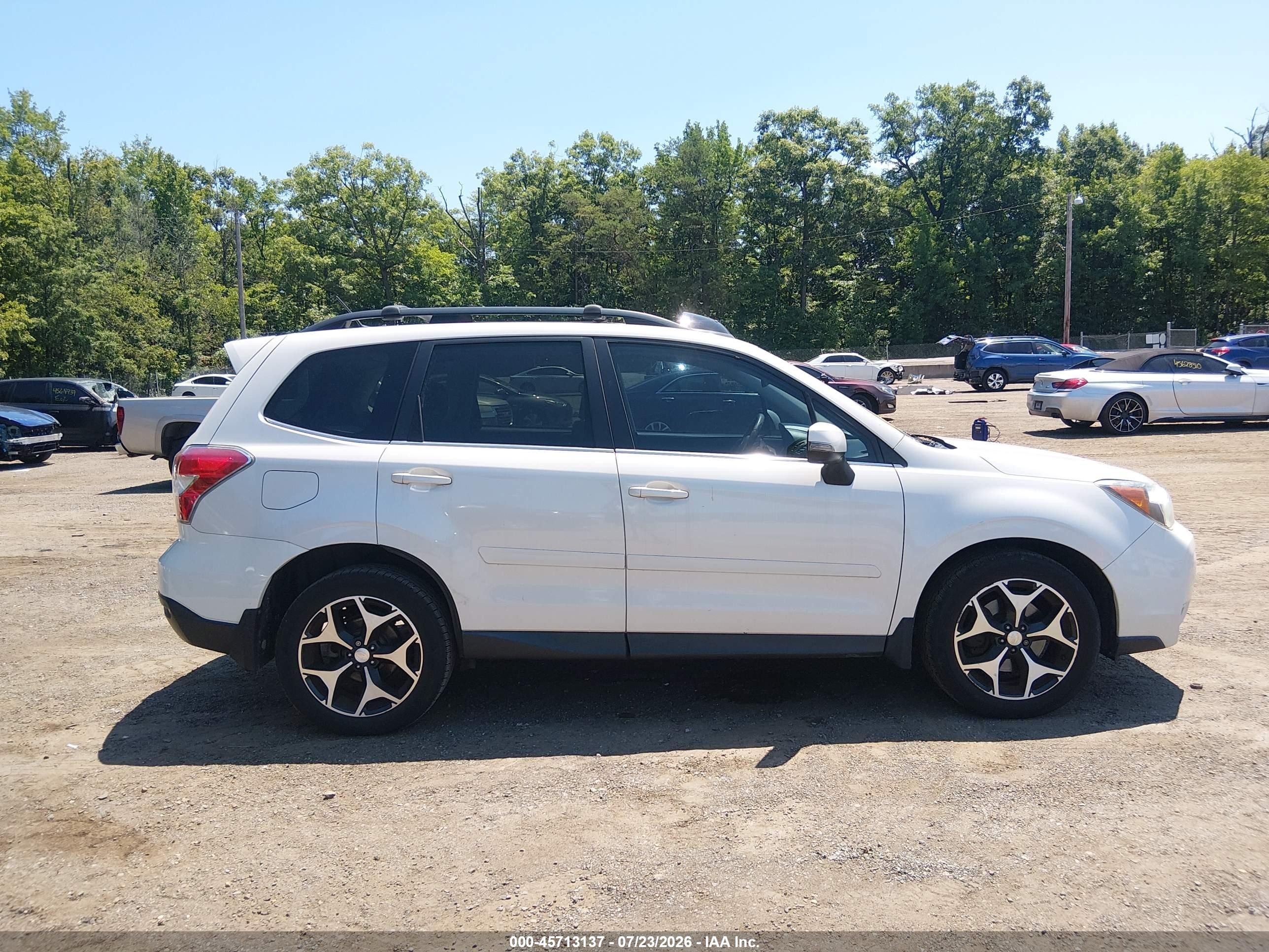 2014 Subaru Forester 2.0xt Touring White vin: JF2SJGPC2EH516367
