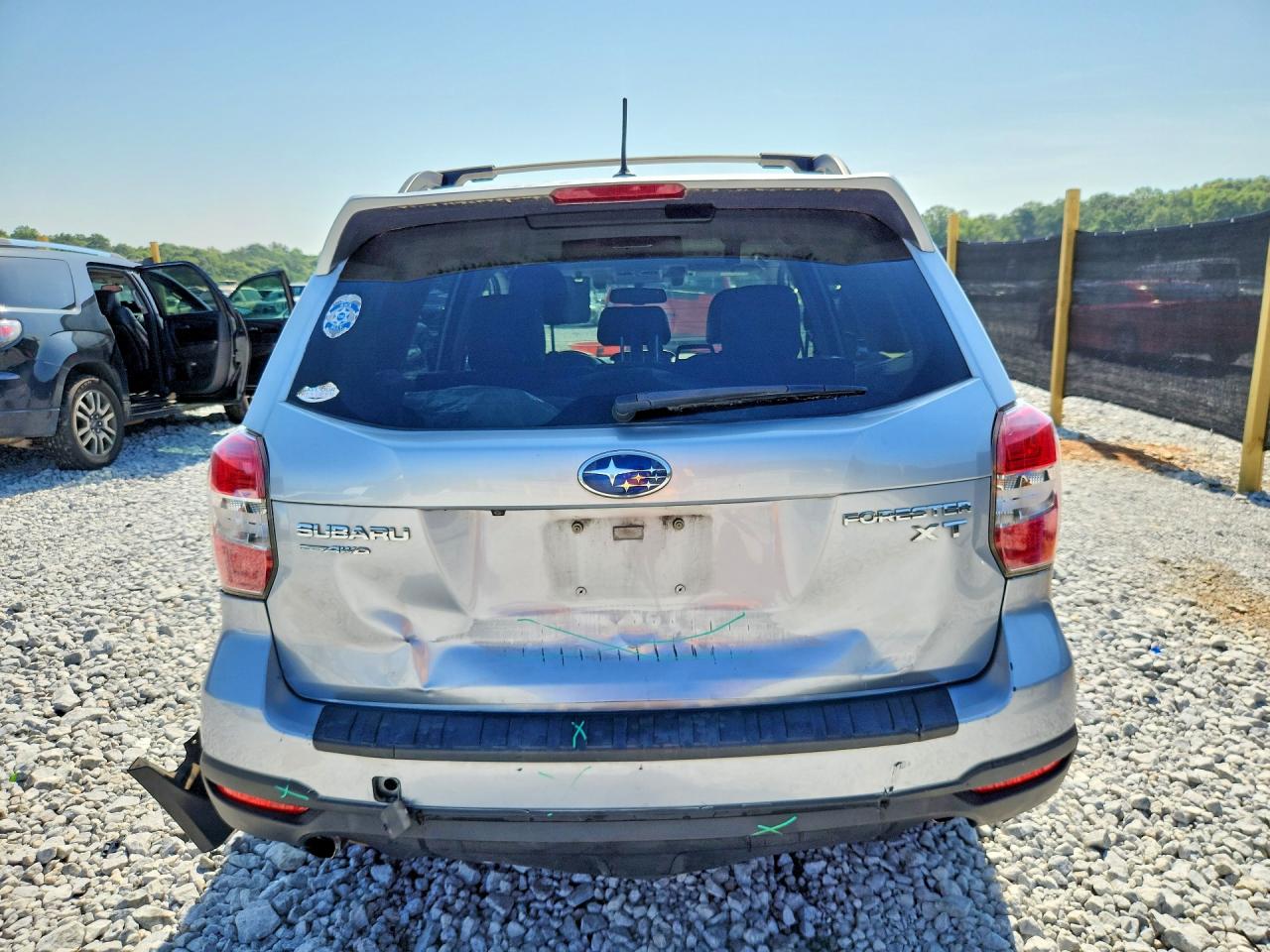 2014 Subaru Forester 2.0xt Touring Серебряный vin: JF2SJGPC3EH538183