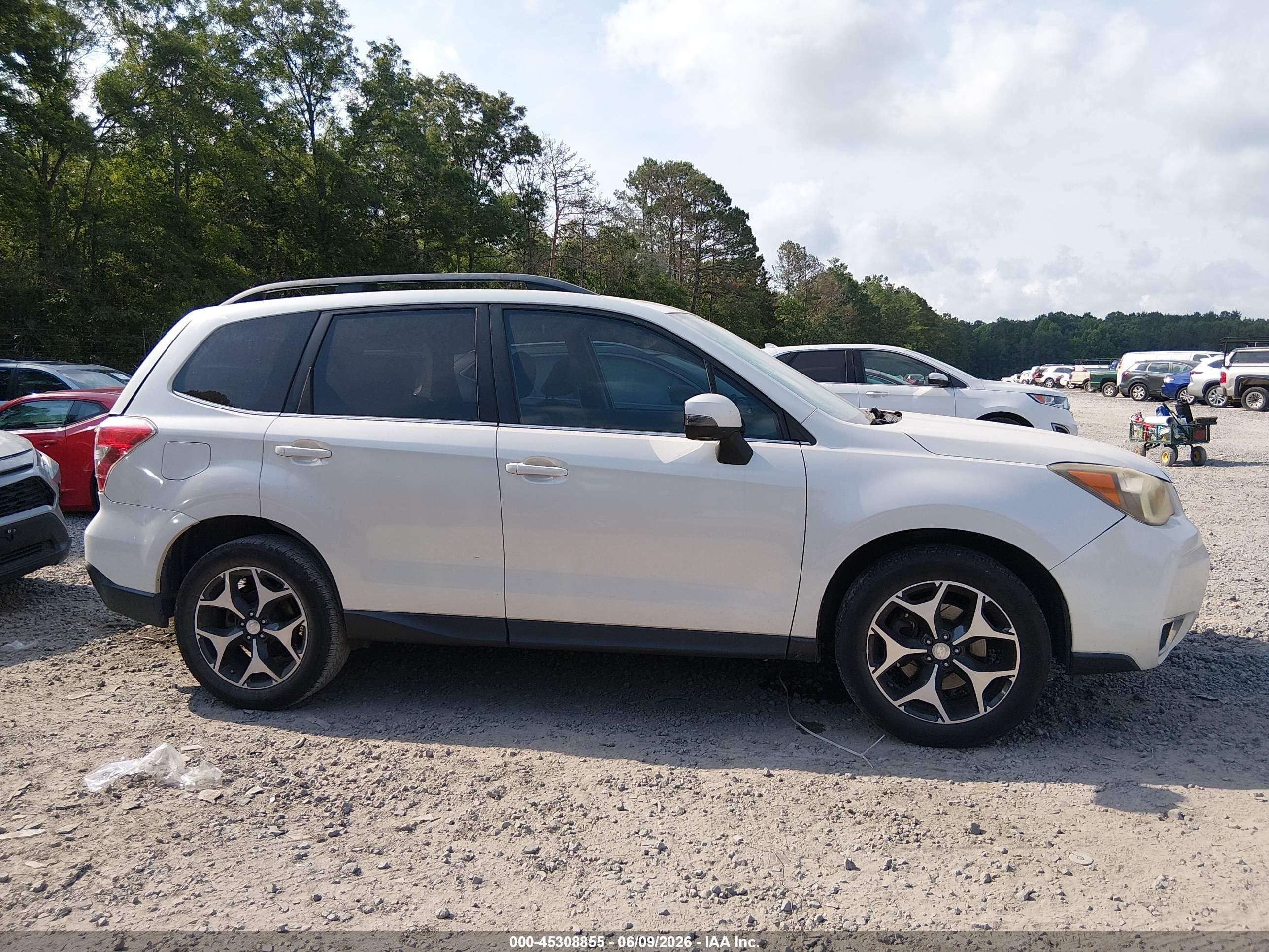 2014 Subaru Forester 2.0xt Touring White vin: JF2SJGPC4EH441171