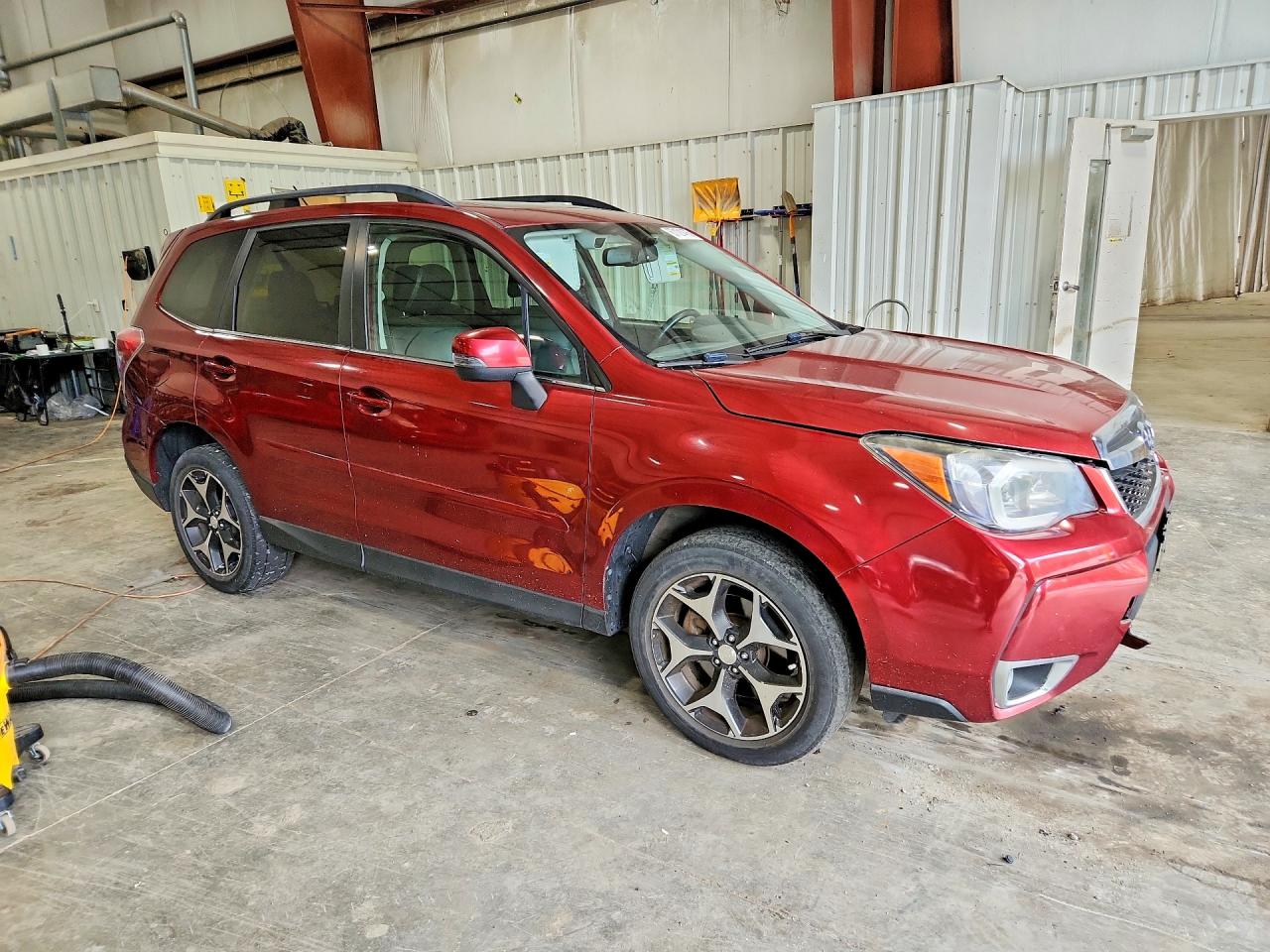 2014 Subaru Forester 2.0xt Touring Burgundy vin: JF2SJGPC4EH543358