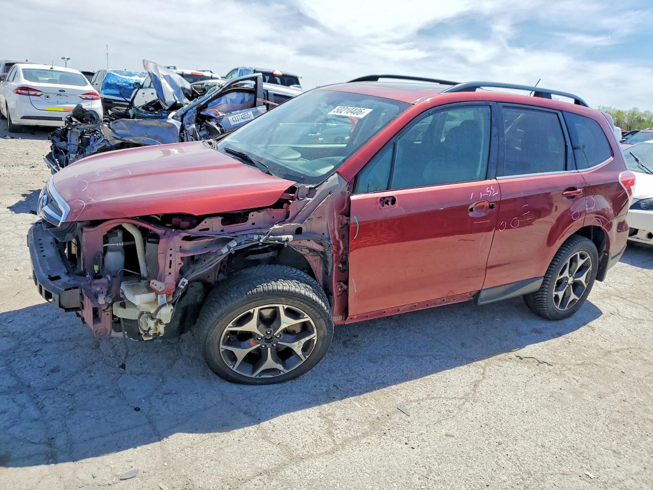 2014 Subaru Forester 2.0xt Touring Red vin: JF2SJGPC7EH559070
