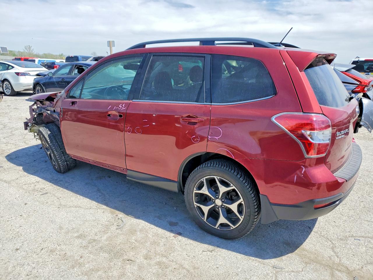 2014 Subaru Forester 2.0xt Touring Red vin: JF2SJGPC7EH559070