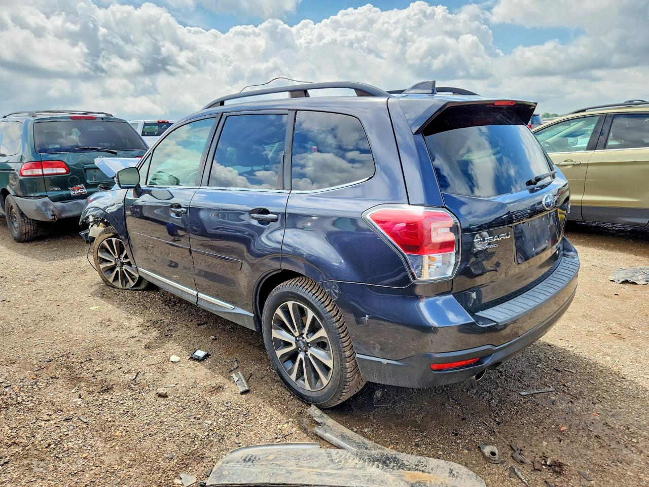 2017 Subaru Forester 2.0xt Touring Gray vin: JF2SJGTC7HH444608