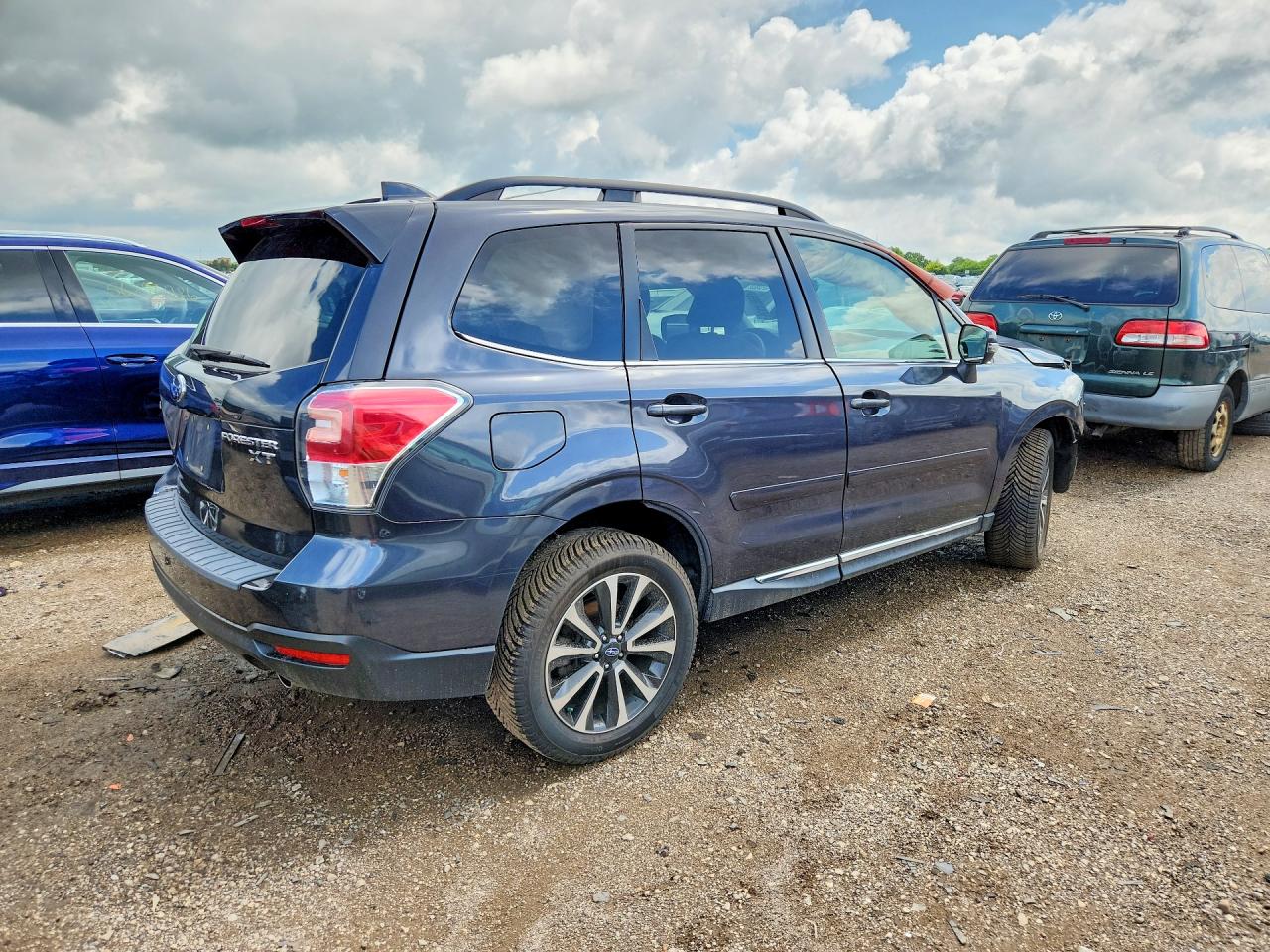 2017 Subaru Forester 2.0xt Touring Gray vin: JF2SJGTC7HH444608