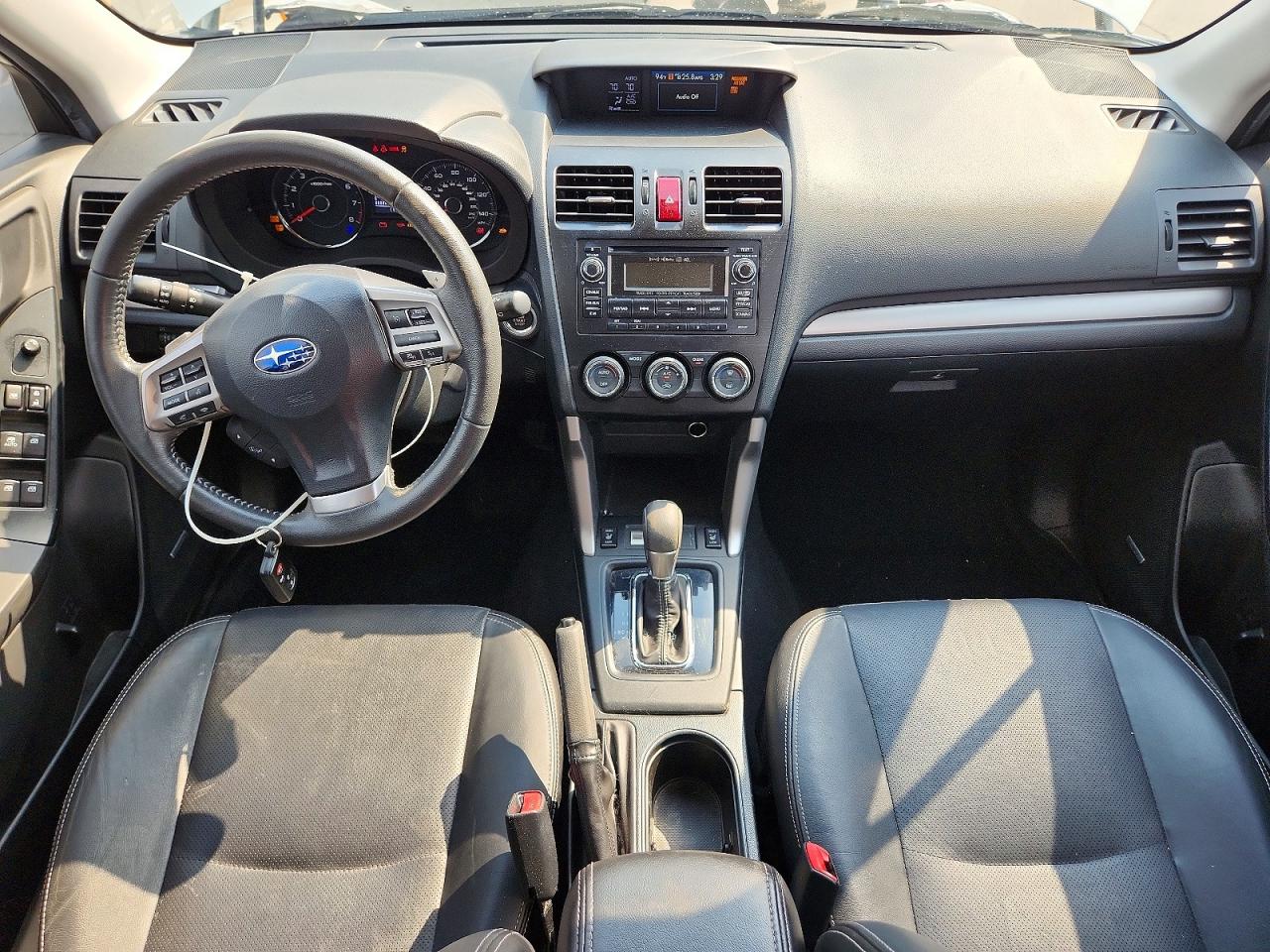 2015 Subaru Forester 2.0xt Touring Белый vin: JF2SJGUC0FH584382