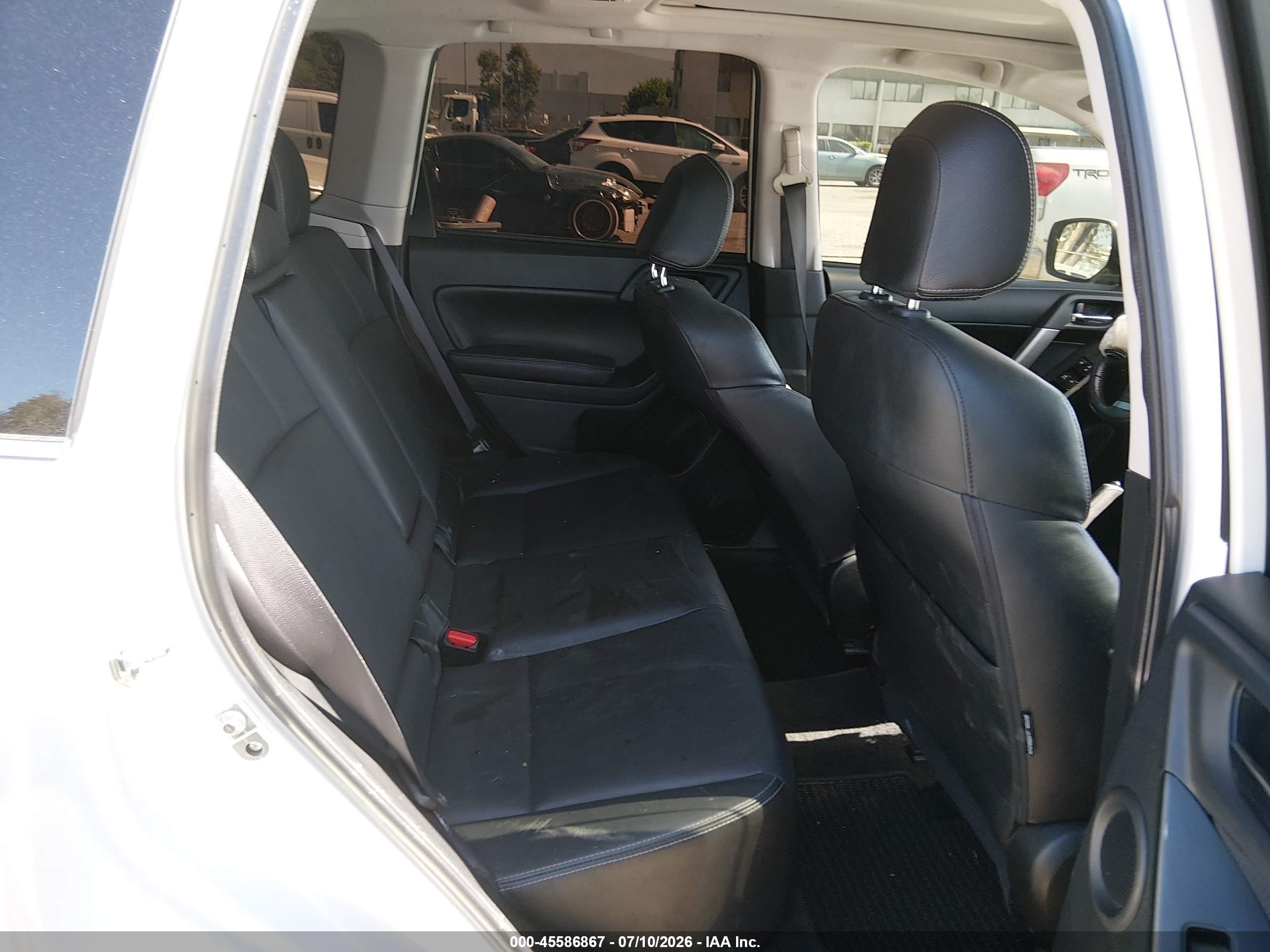 2015 Subaru Forester 2.0xt Touring White vin: JF2SJGUC2FH455074