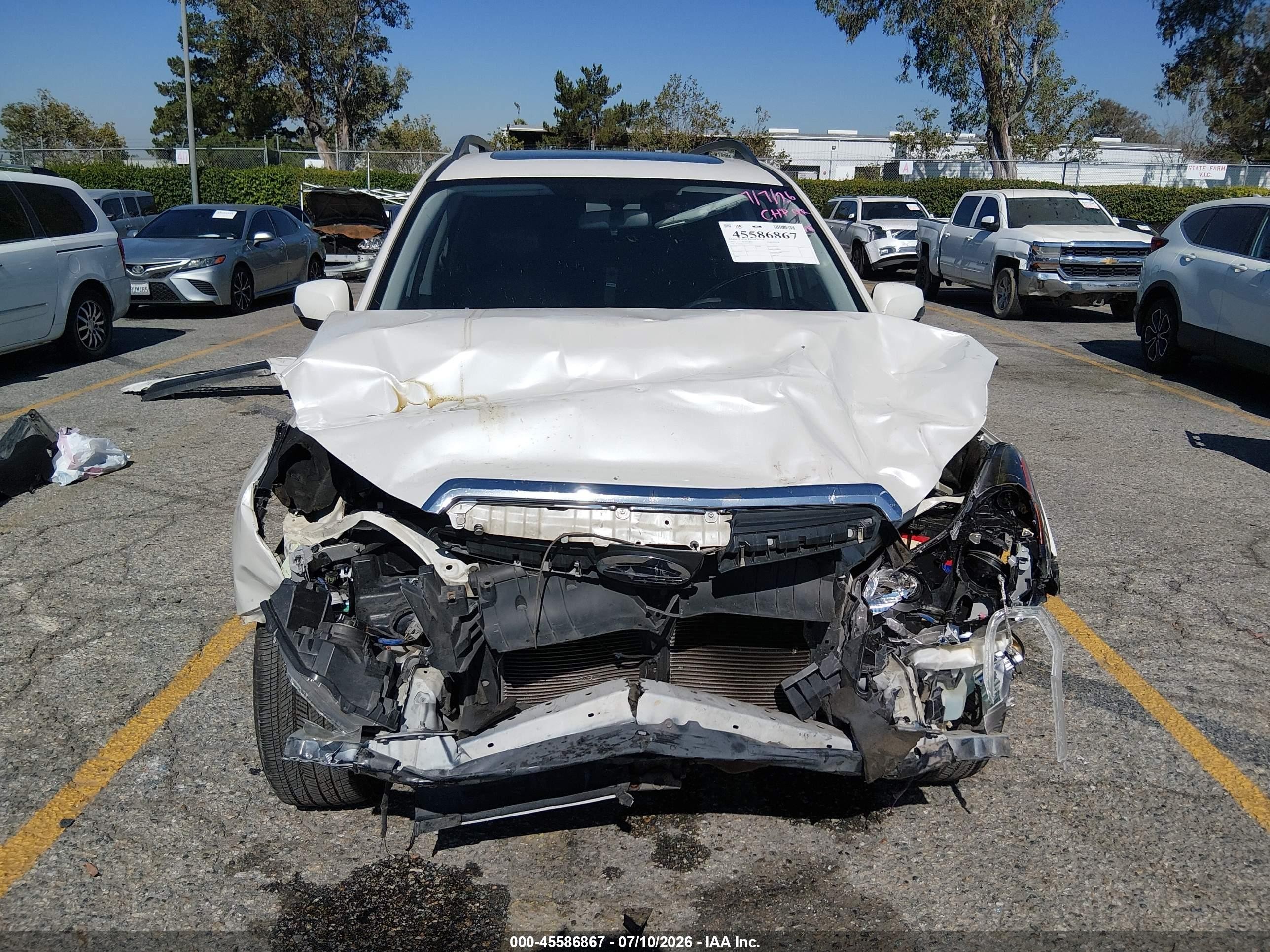 2015 Subaru Forester 2.0xt Touring White vin: JF2SJGUC2FH455074