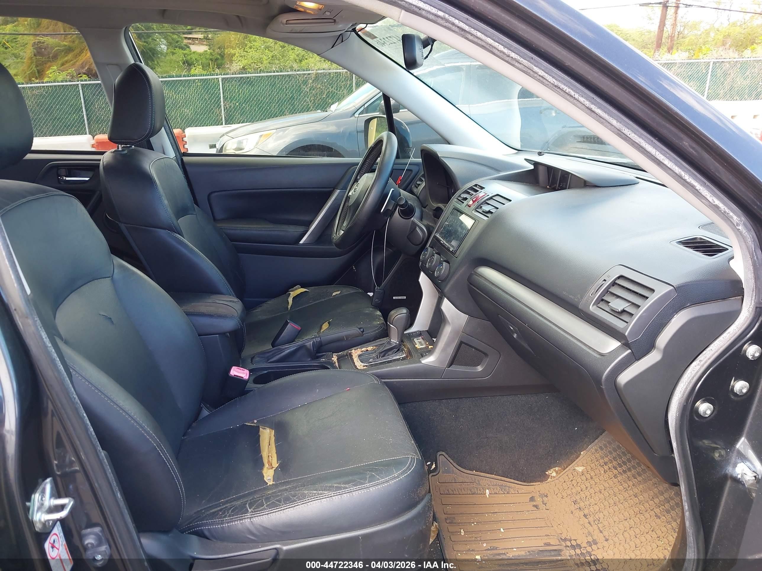 2015 Subaru Forester 2.0xt Touring Серый vin: JF2SJGUC7FH435970