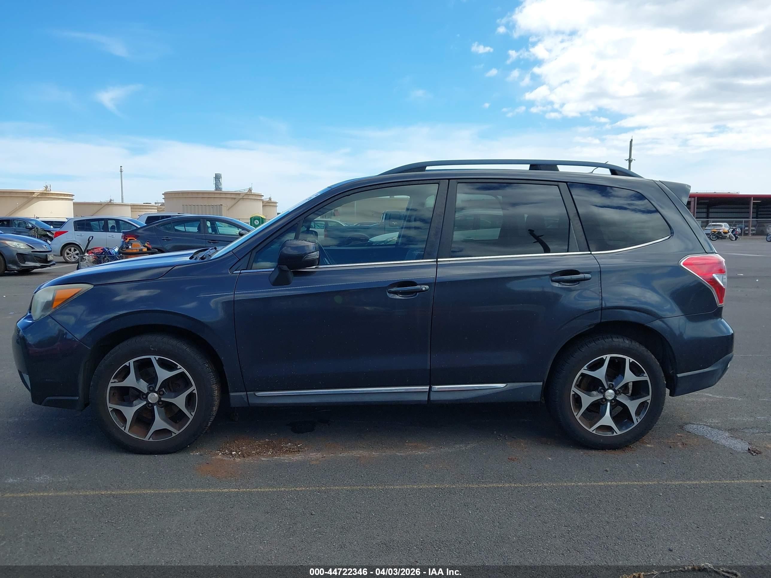 2015 Subaru Forester 2.0xt Touring Серый vin: JF2SJGUC7FH435970