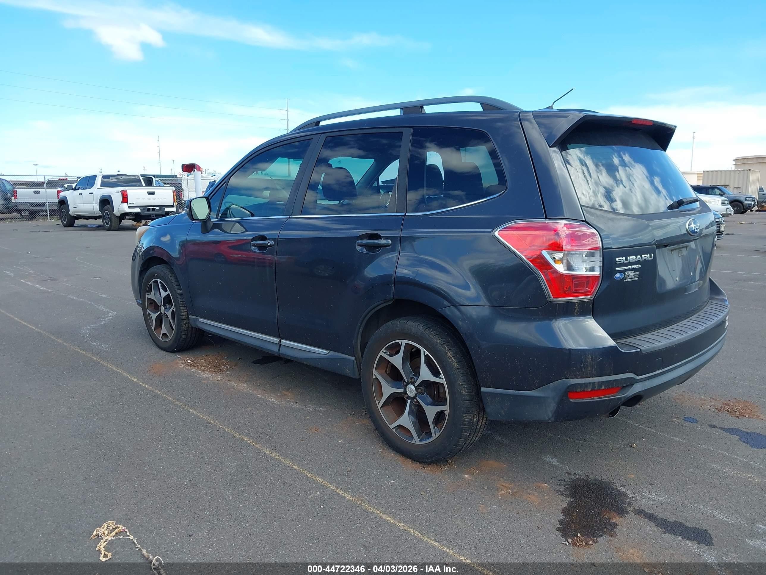 2015 Subaru Forester 2.0xt Touring Серый vin: JF2SJGUC7FH435970