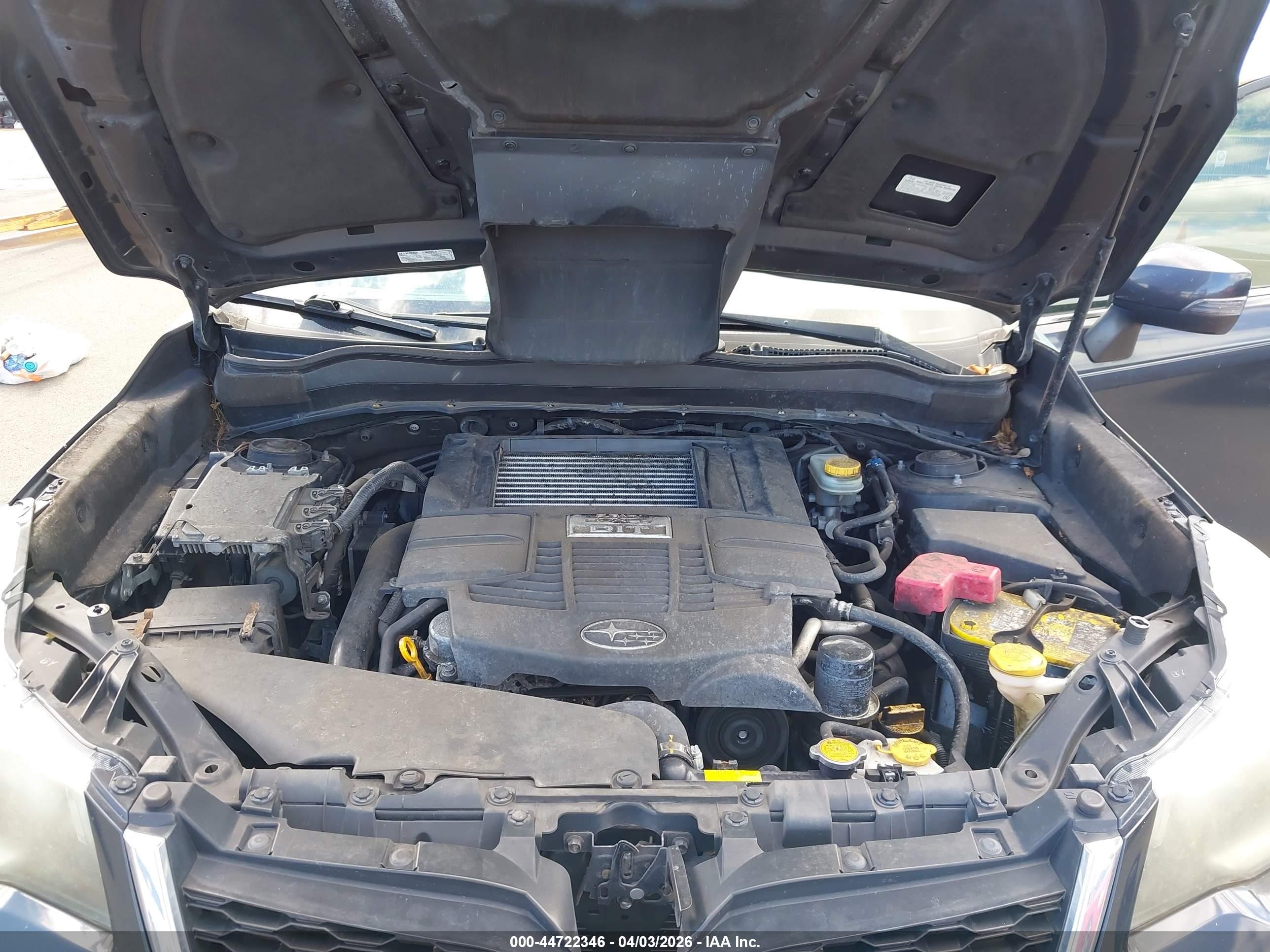 2015 Subaru Forester 2.0xt Touring Серый vin: JF2SJGUC7FH435970