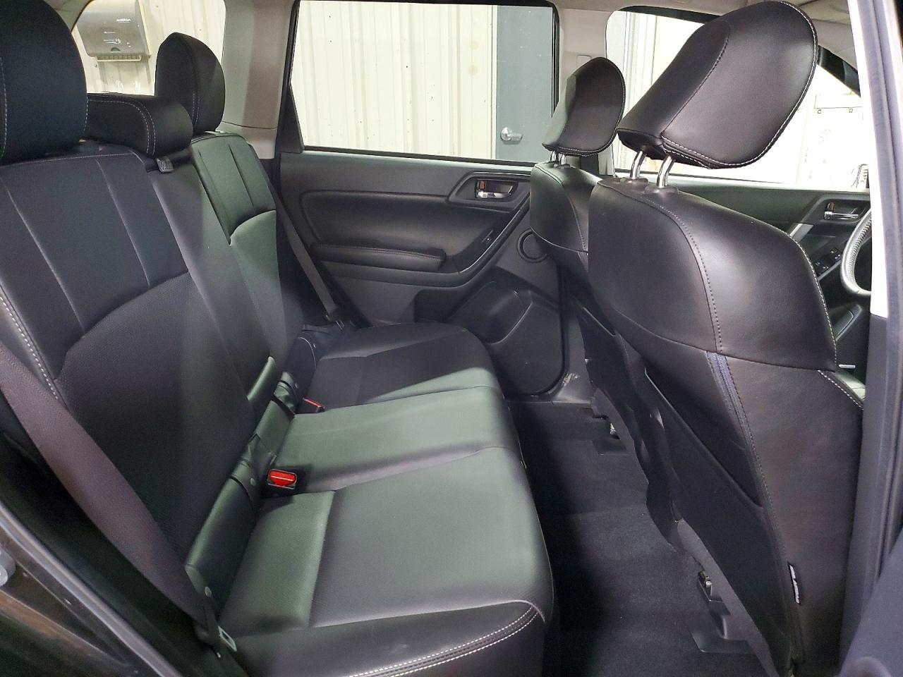 2015 Subaru Forester 2.0xt Touring Black vin: JF2SJGUC9FH454536