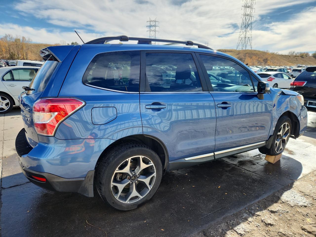 2015 Subaru Forester 2.0xt Touring Blue vin: JF2SJGWC0FH830652