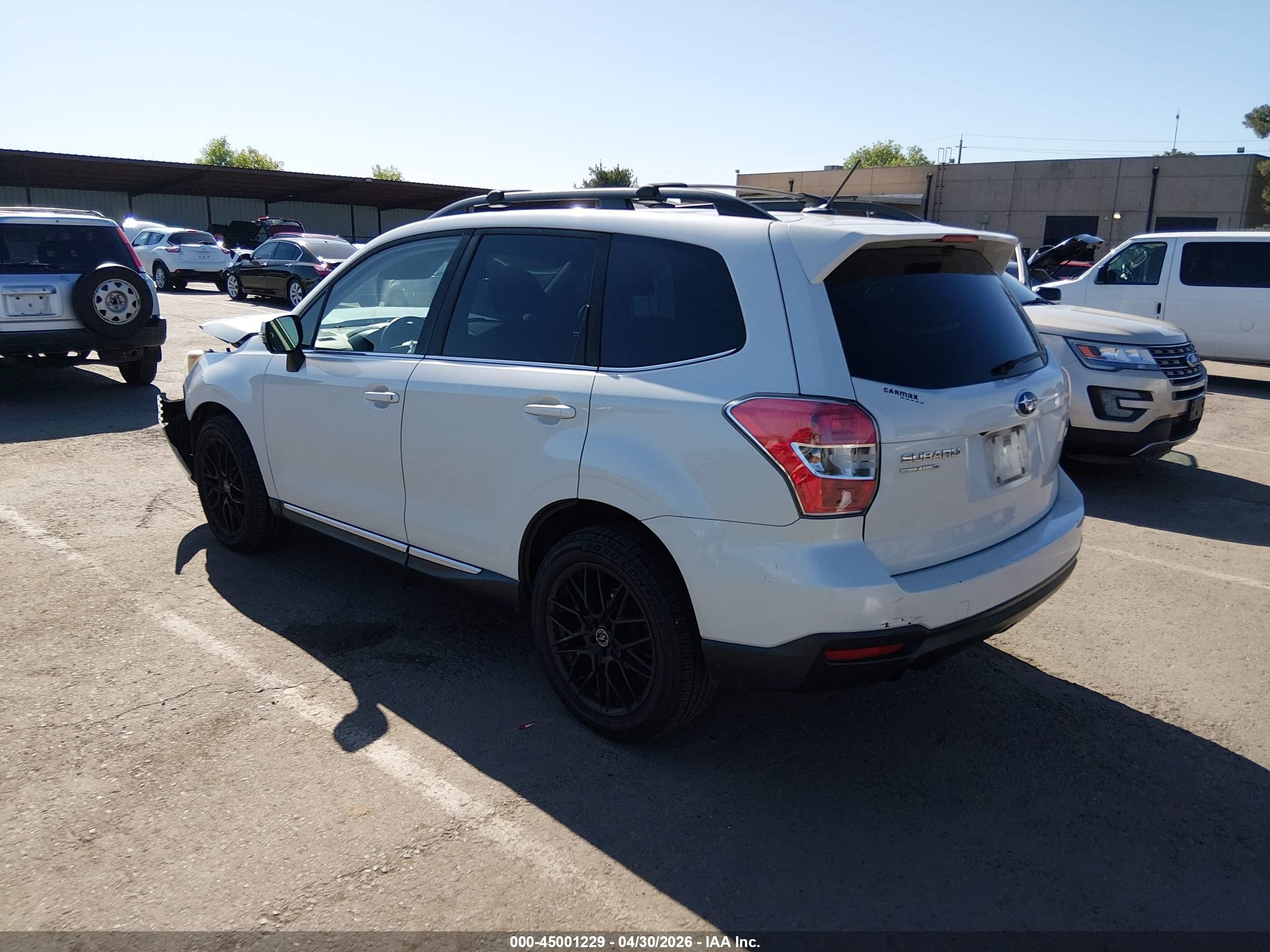 2015 Subaru Forester 2.0xt Touring White vin: JF2SJGWC1FH841806