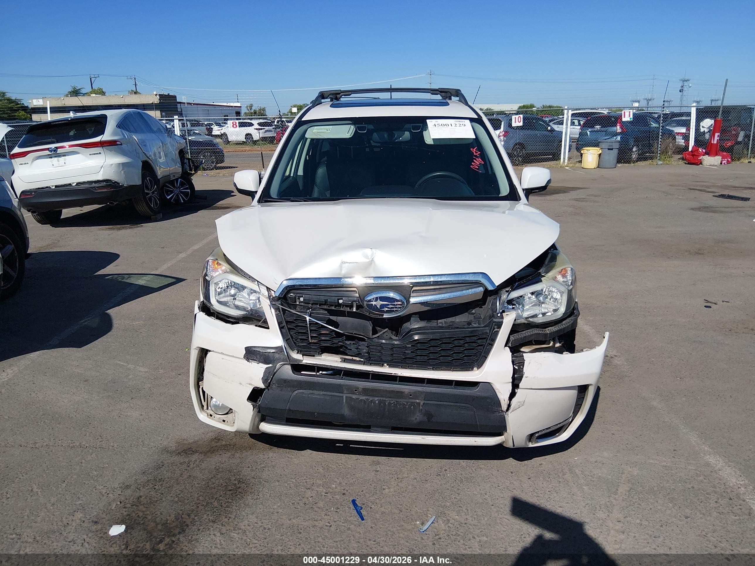 2015 Subaru Forester 2.0xt Touring White vin: JF2SJGWC1FH841806