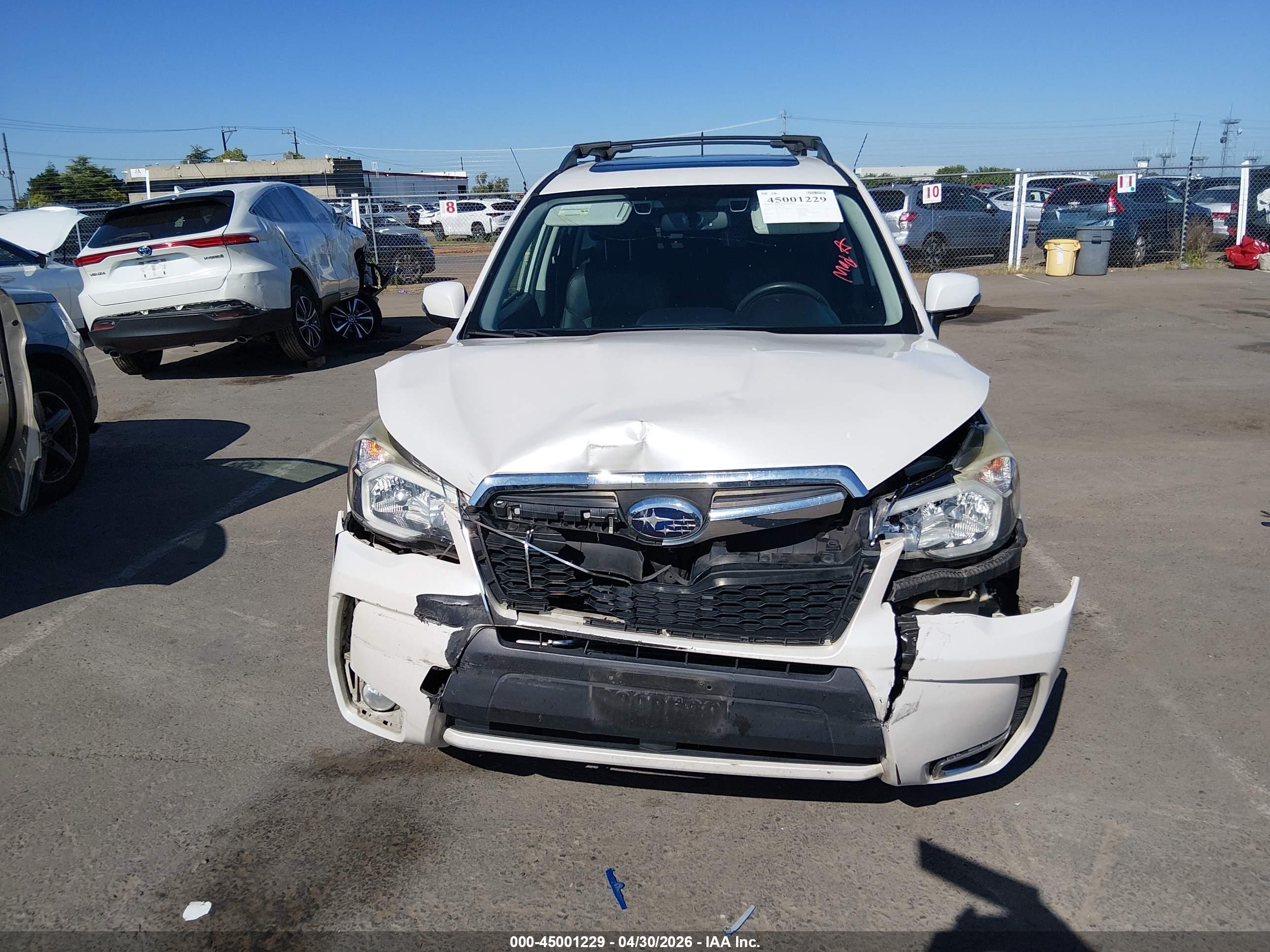 2015 Subaru Forester 2.0xt Touring White vin: JF2SJGWC1FH841806