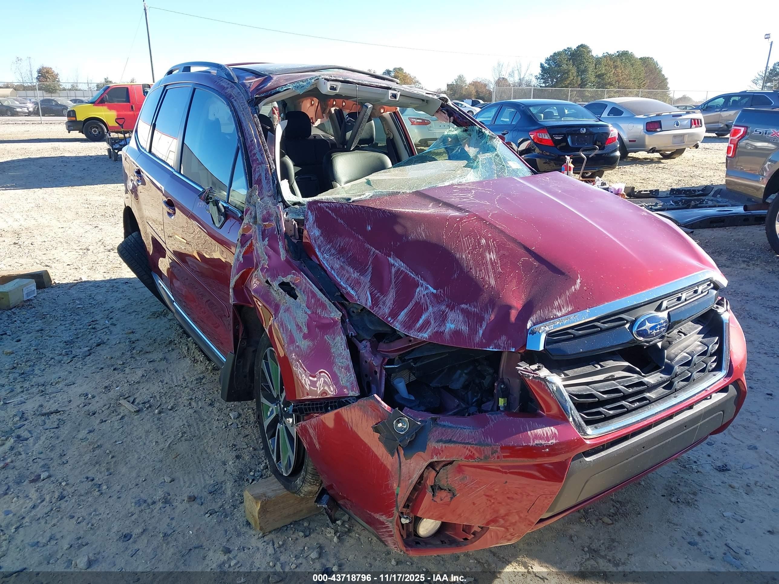 2018 Subaru Forester 2.0xt Touring Red vin: JF2SJGWC5JH473705