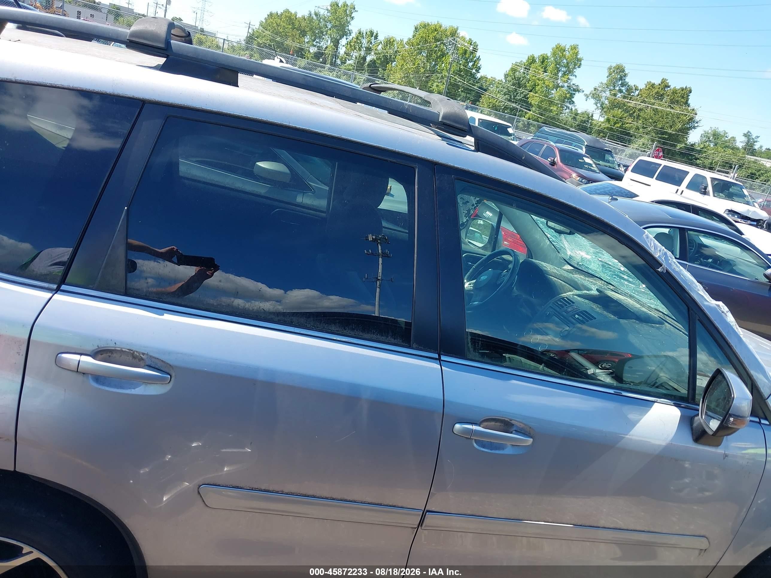2015 Subaru Forester 2.0xt Touring Silver vin: JF2SJGWCXFH428394