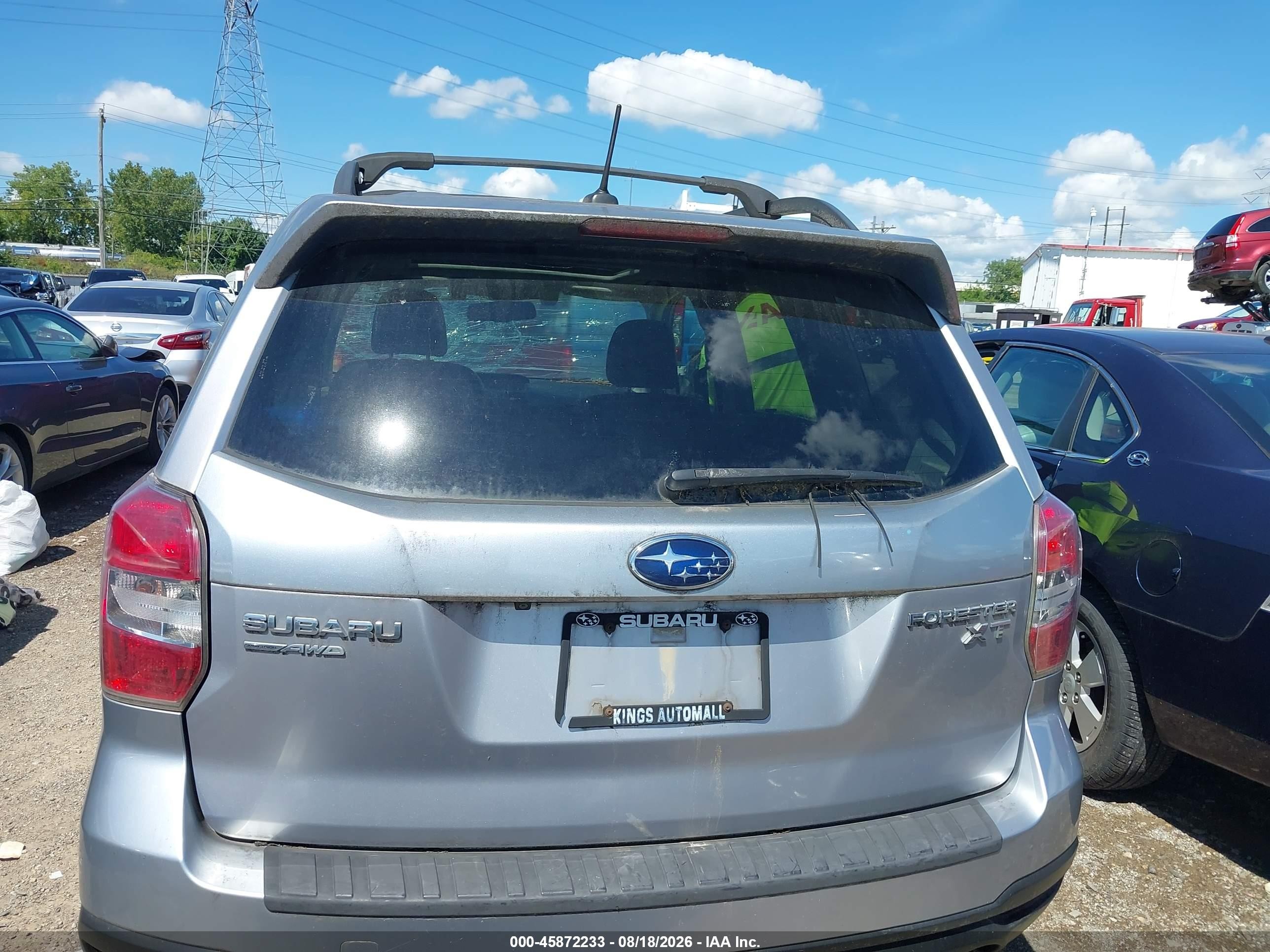 2015 Subaru Forester 2.0xt Touring Silver vin: JF2SJGWCXFH428394