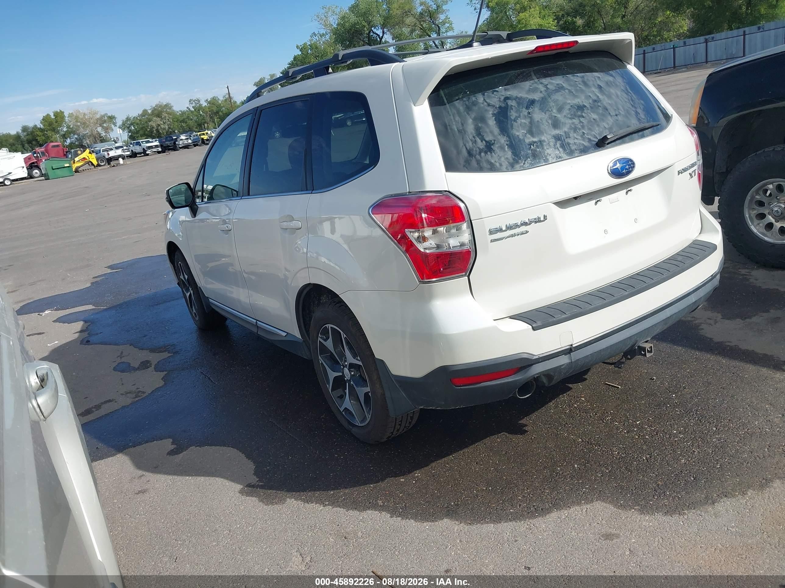 2015 Subaru Forester 2.0xt Touring White vin: JF2SJGWCXFH819156