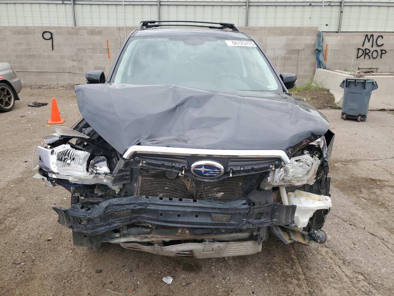 2016 Subaru Forester 2.0xt Touring Gray vin: JF2SJGXCXGH551516