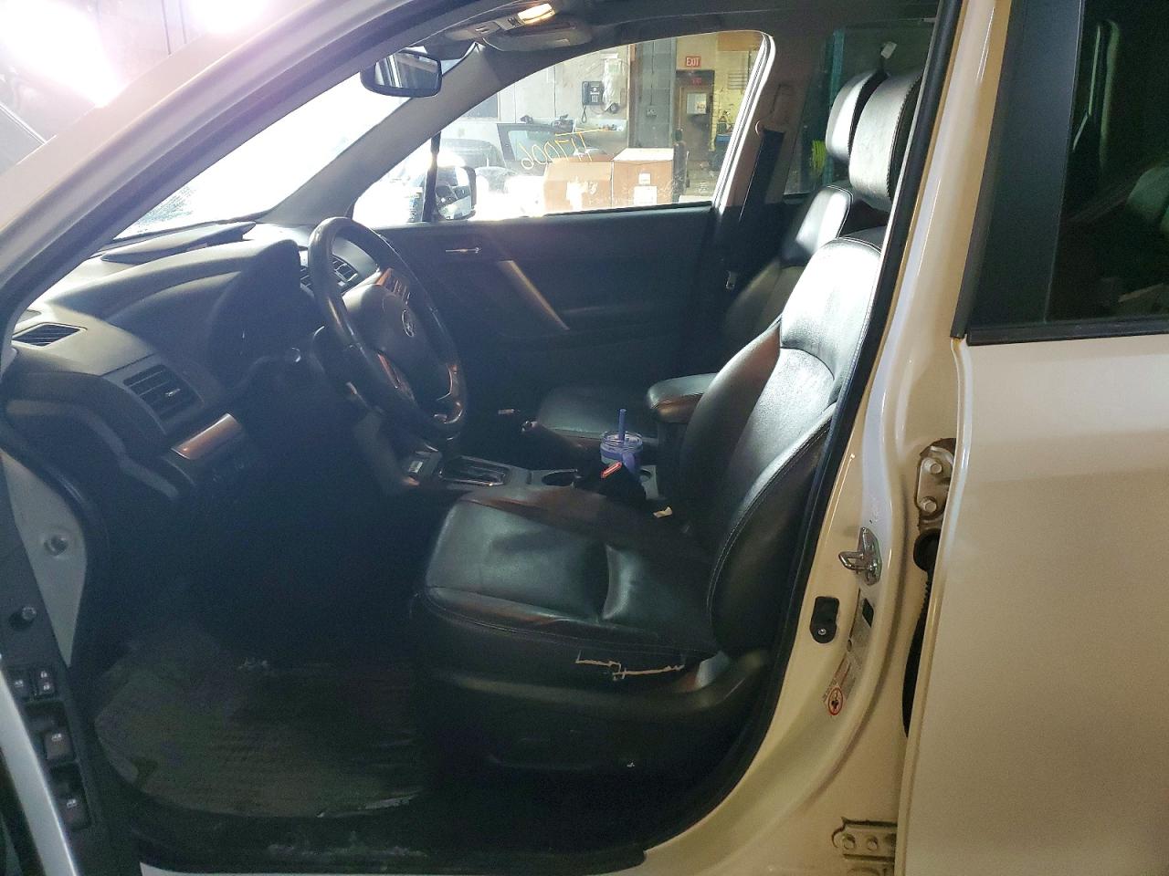 2015 Subaru Forester 2.0xt Touring Белый vin: JF2SJHWC4FH403366