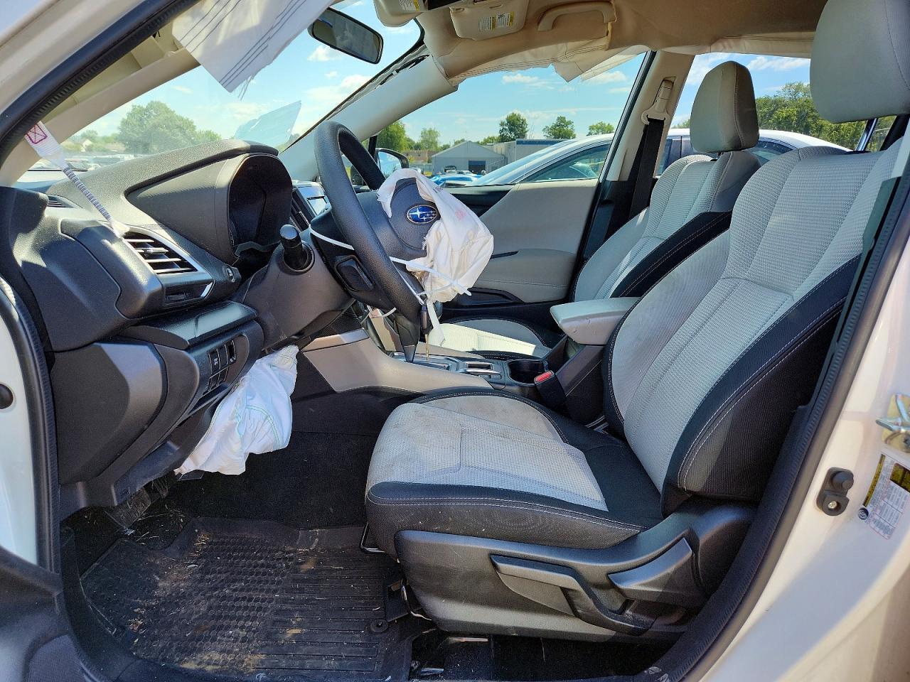 2021 Subaru Forester White vin: JF2SKAAC8MH497115