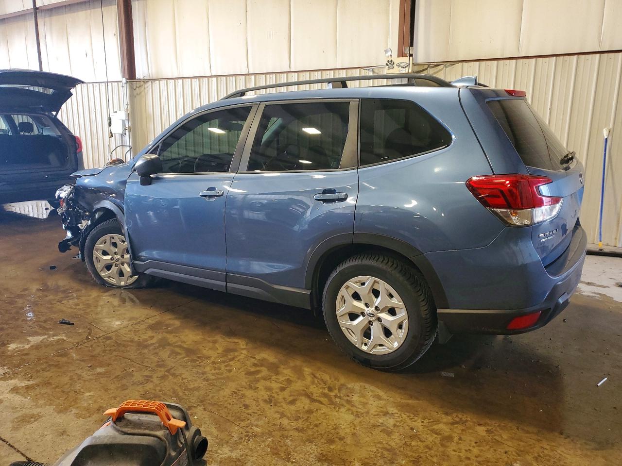 2019 Subaru Forester Blue vin: JF2SKACC0KH504827