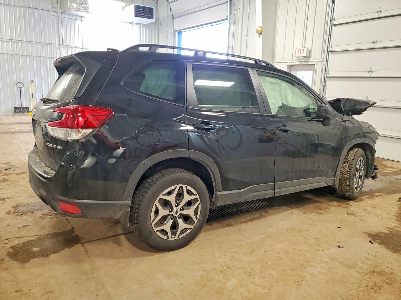 2024 Subaru Forester Premium Black vin: JF2SKACC6RH463999
