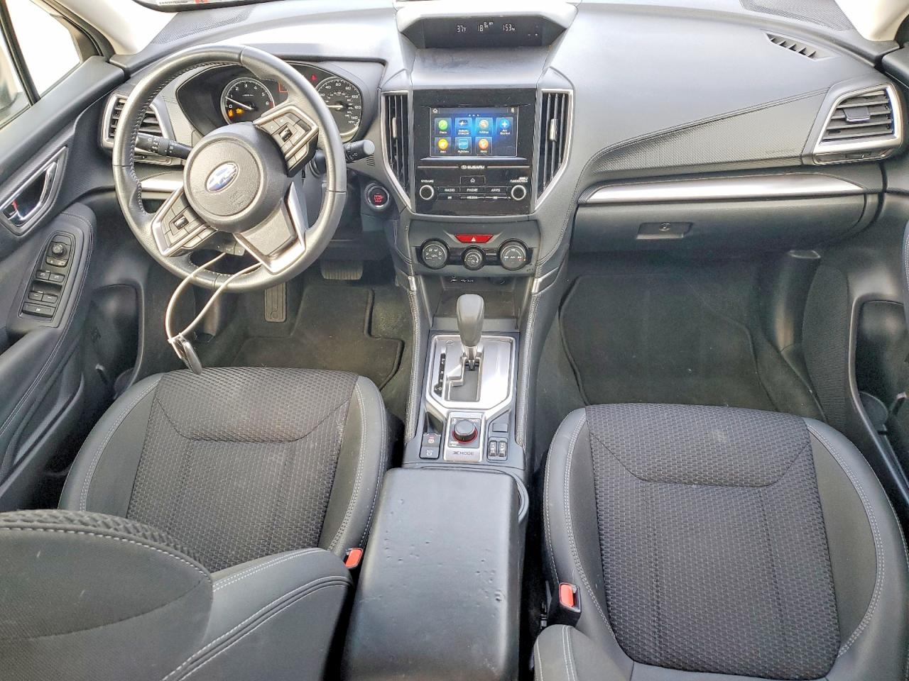 2024 Subaru Forester Premium White vin: JF2SKACC9RH517408
