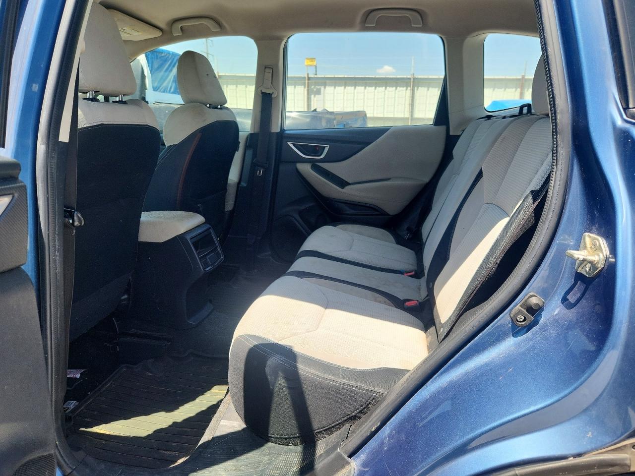2021 Subaru Forester Blue vin: JF2SKADC4MH519266