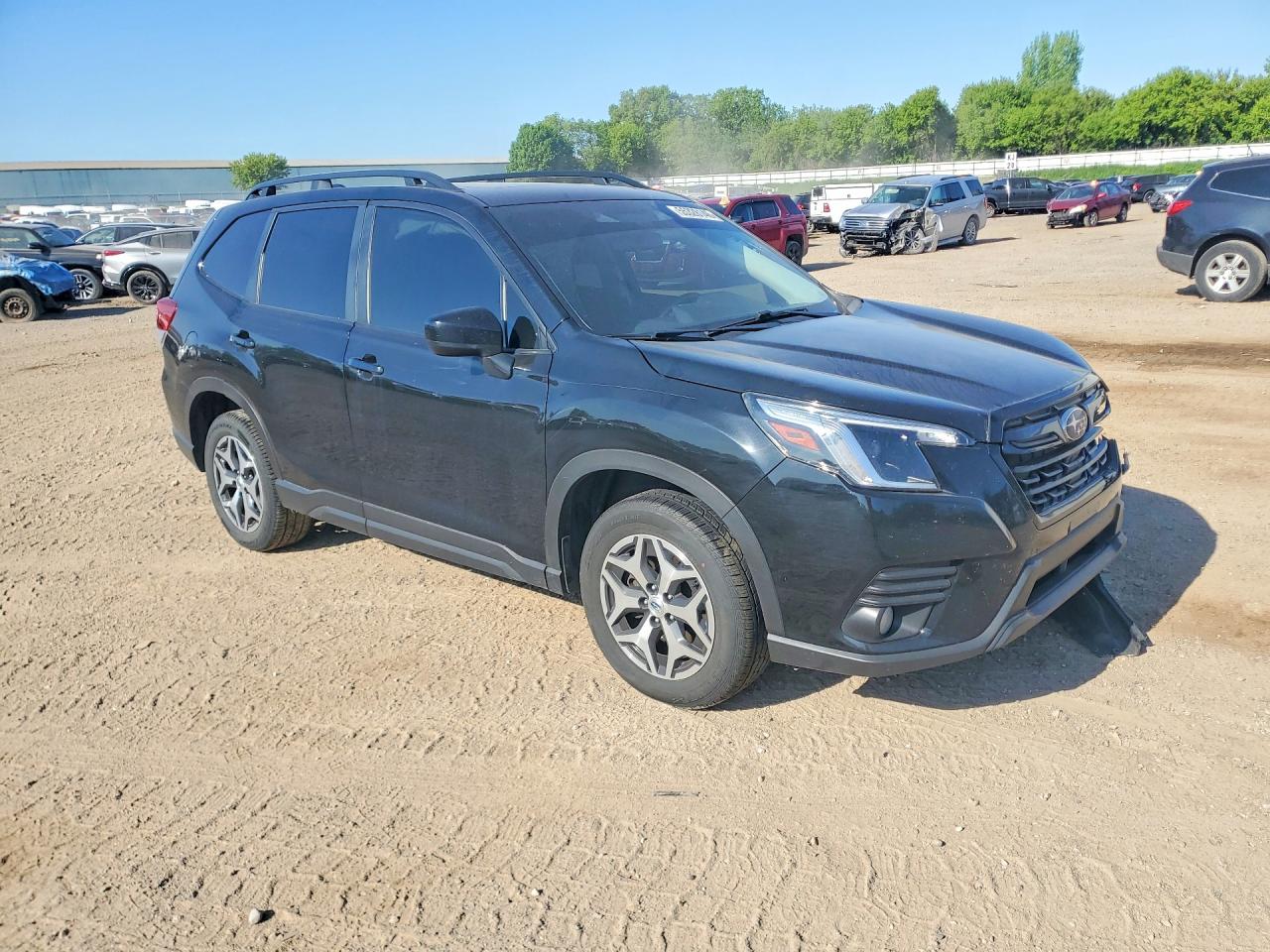 2022 Subaru Forester Premium Black vin: JF2SKADC4NH487615