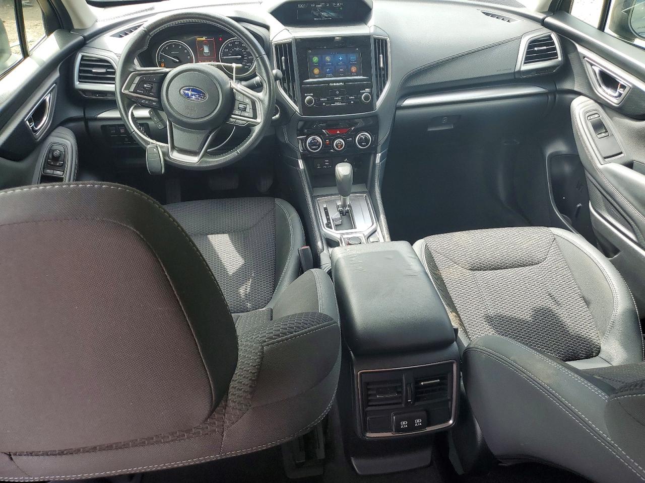 2024 Subaru Forester Premium Black vin: JF2SKADC8RH510044