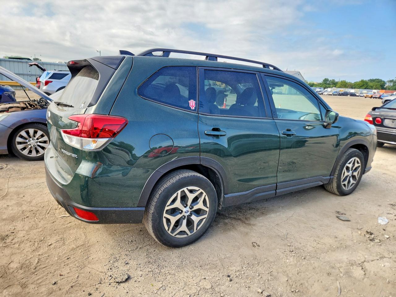 2024 Subaru Forester Premium Green vin: JF2SKADC8RH516894