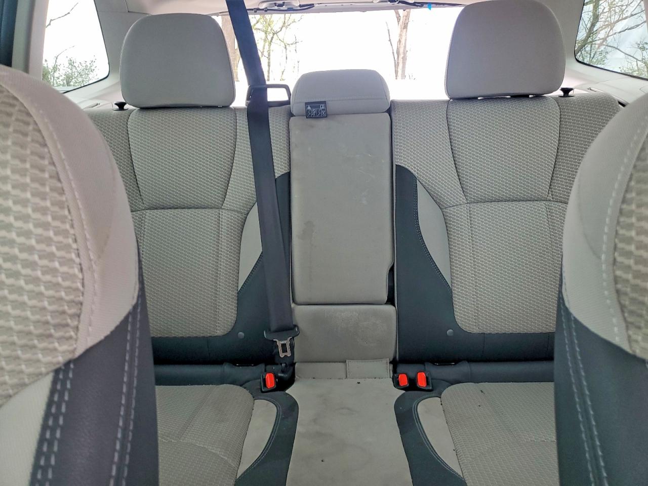 2022 Subaru Forester Premium White vin: JF2SKADCXNH407928