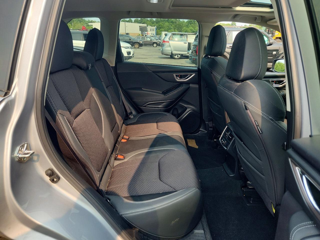 2023 Subaru Forester Premium Silver vin: JF2SKAEC4PH454762