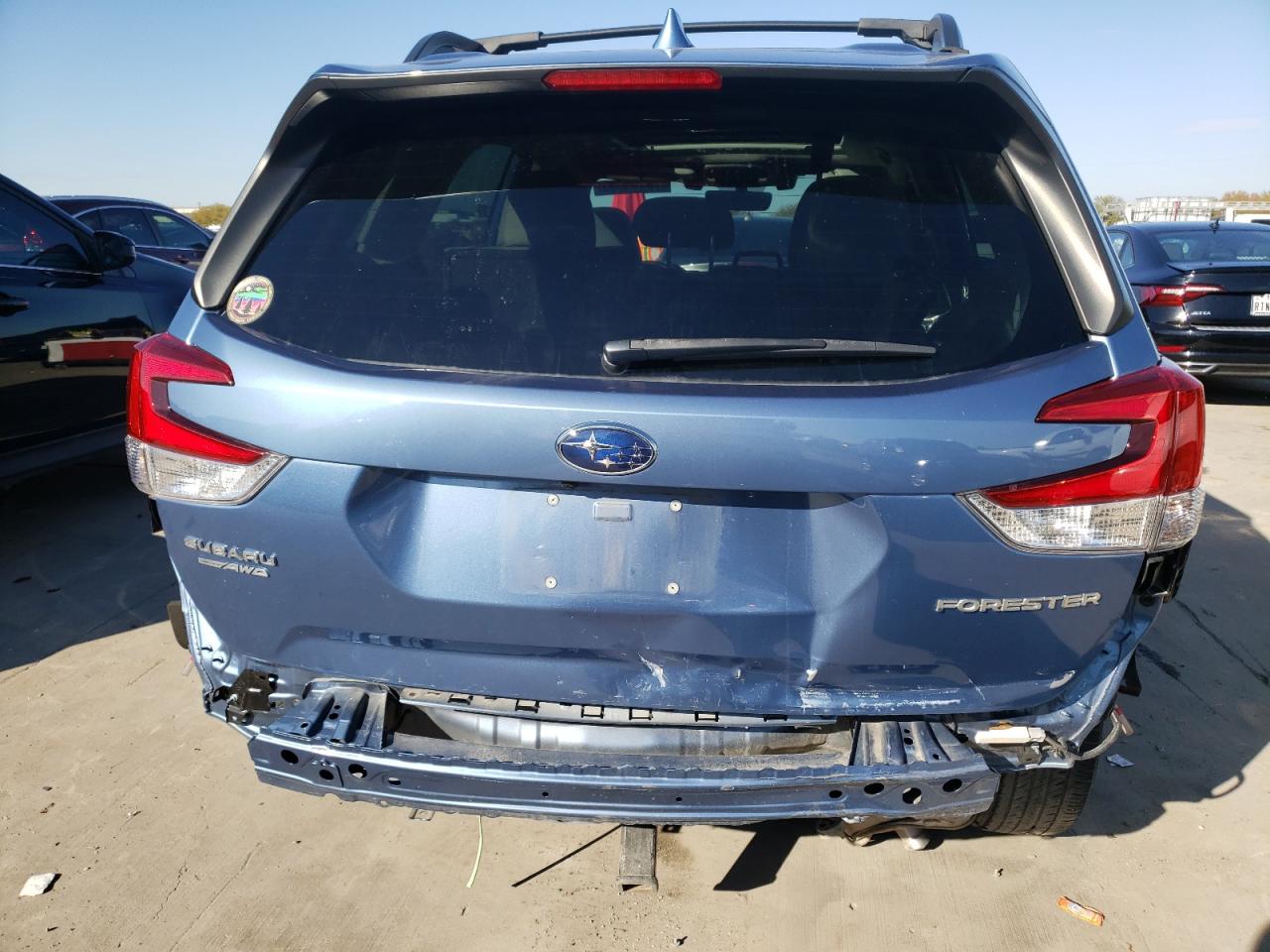 2021 Subaru Forester Premium Blue vin: JF2SKAFC8MH566183