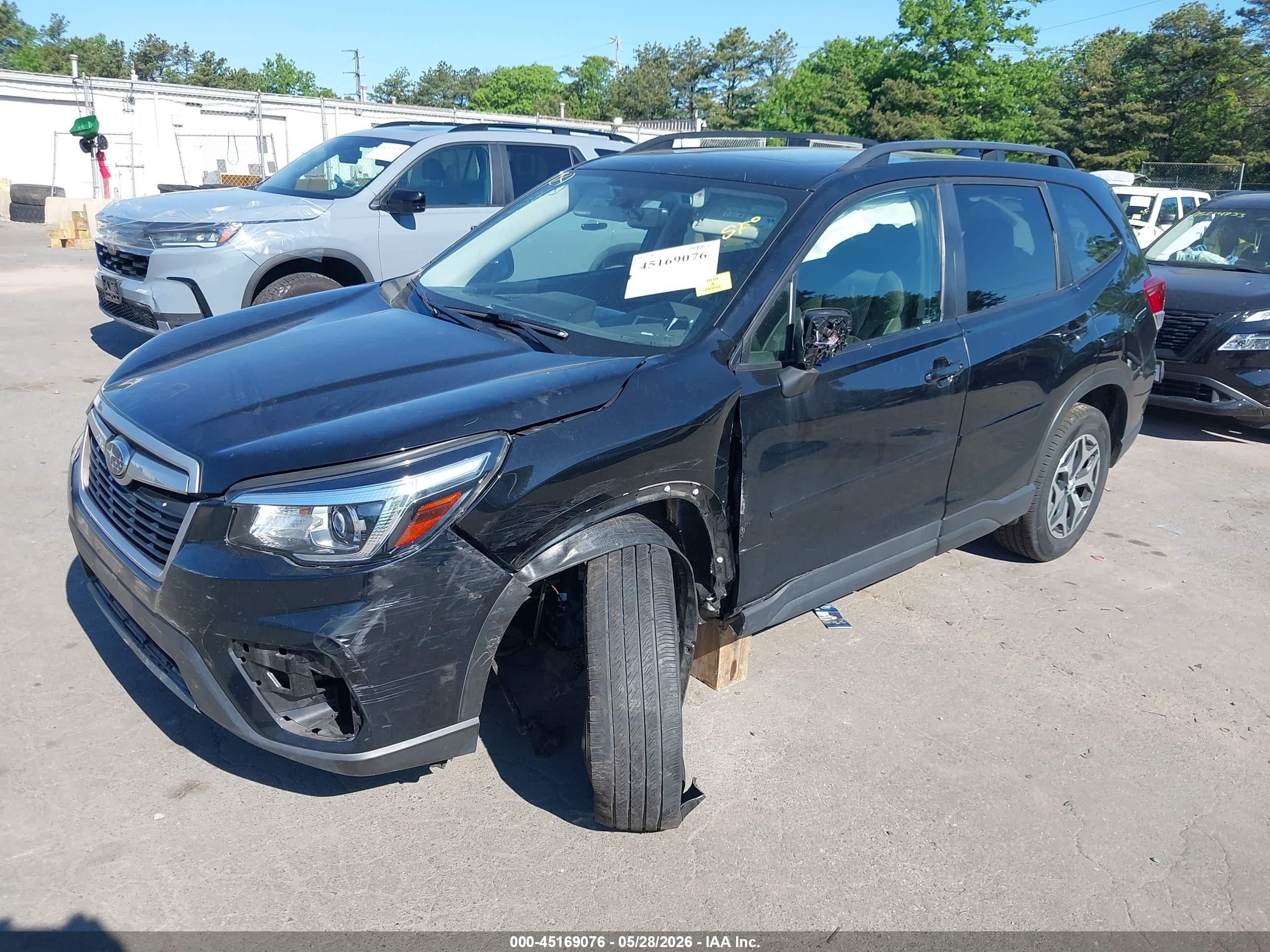 2020 Subaru Forester Premium Black vin: JF2SKAGC2LH581677