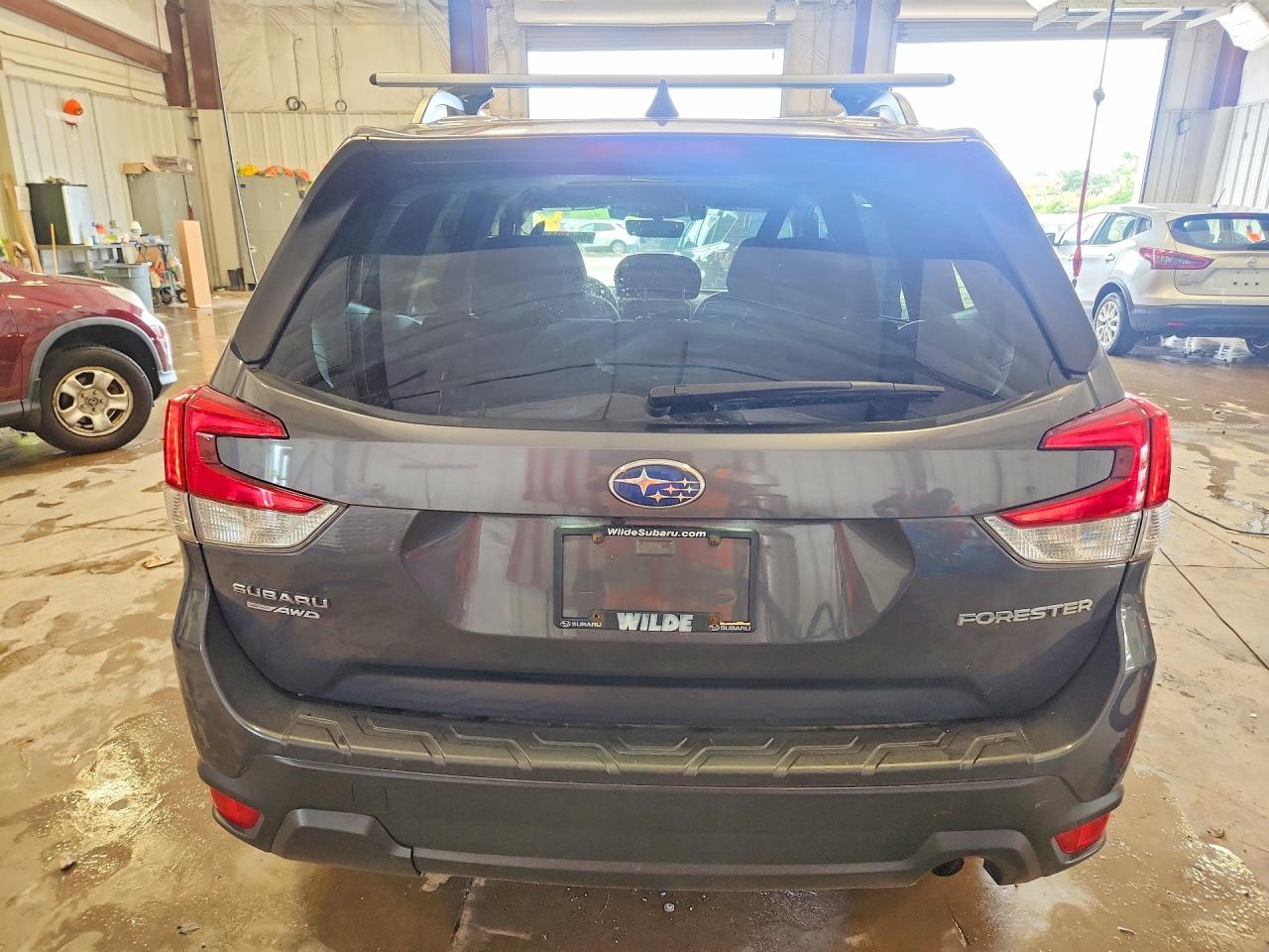 2020 Subaru Forester Premium Gray vin: JF2SKAGC3LH465520