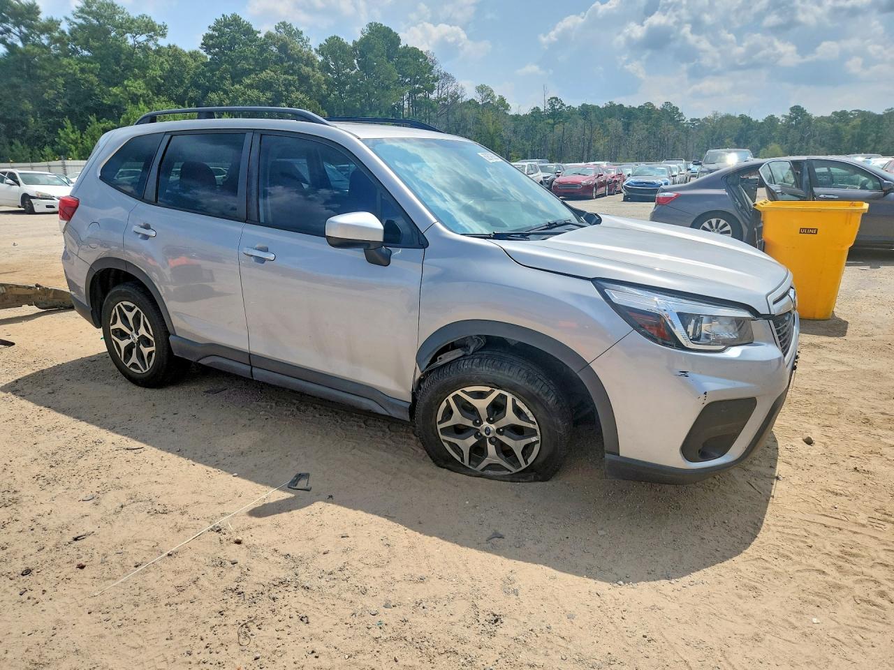 2020 Subaru Forester Premium Silver vin: JF2SKAGC3LH561907